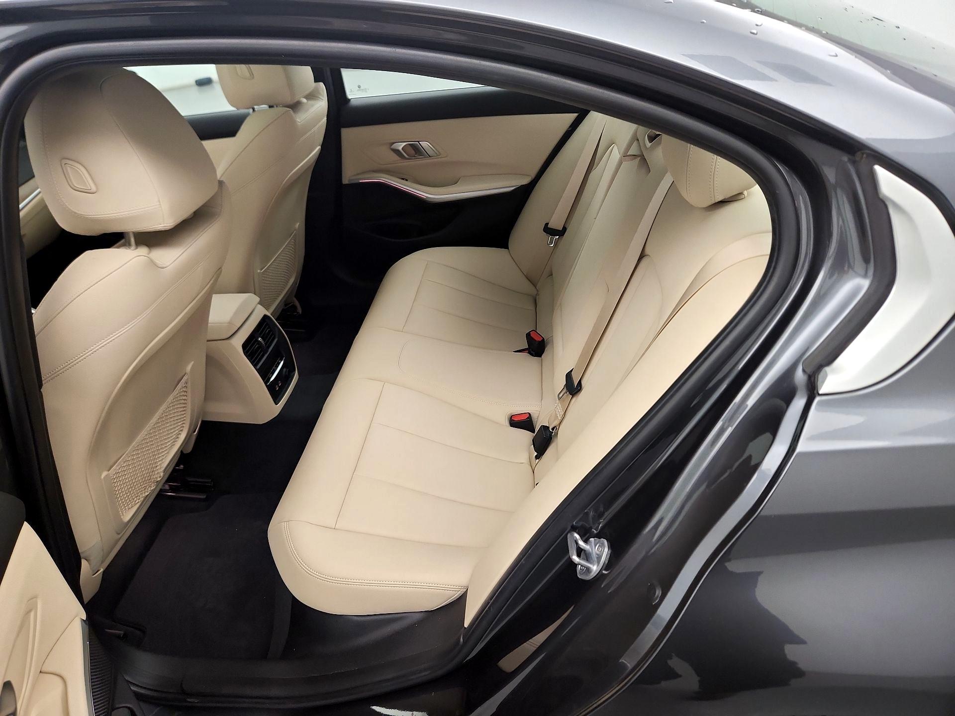 Thumbnail: 2020 BMW 3 Series - 19