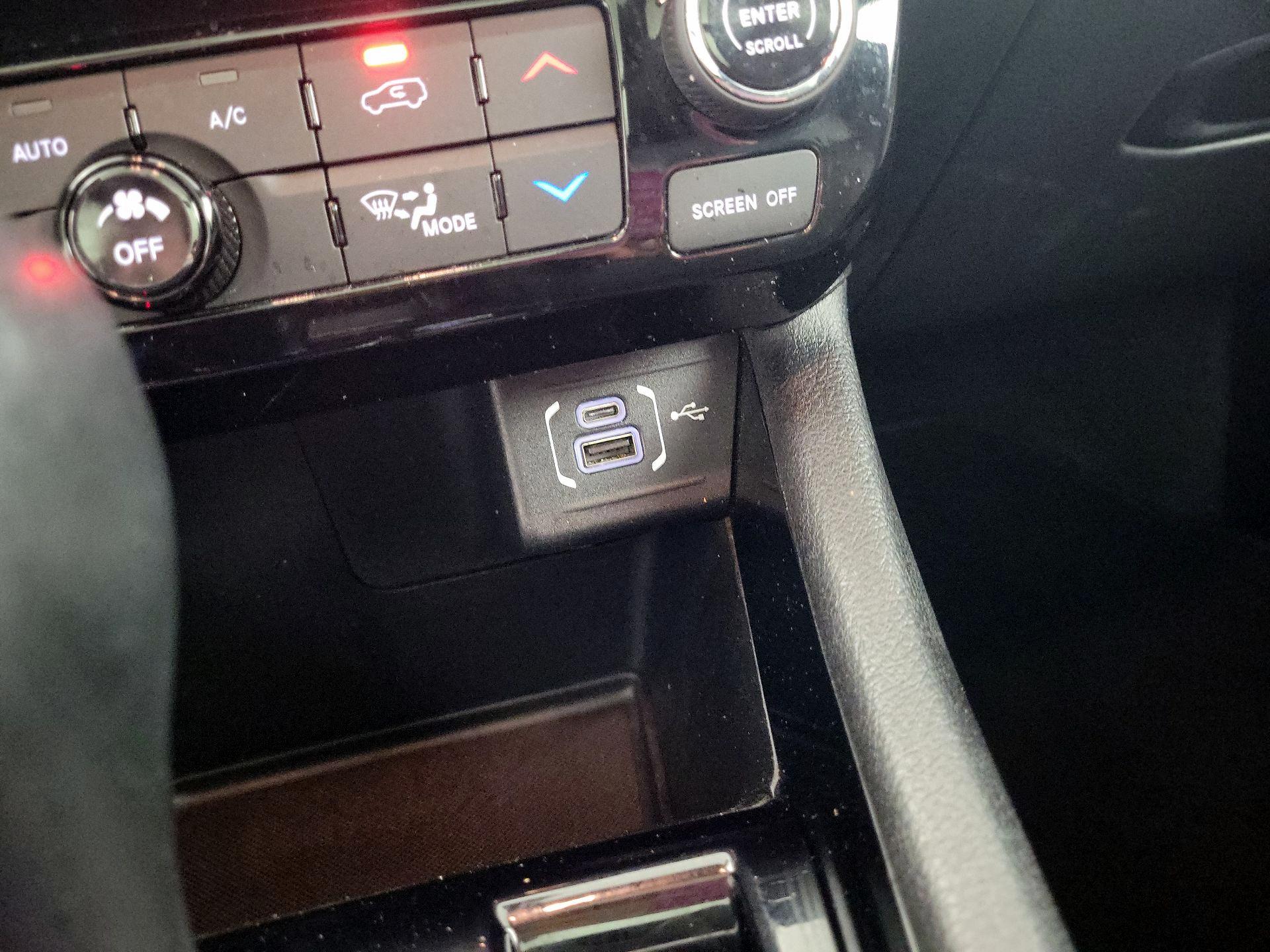 Thumbnail: 2023 Jeep Compass - 16