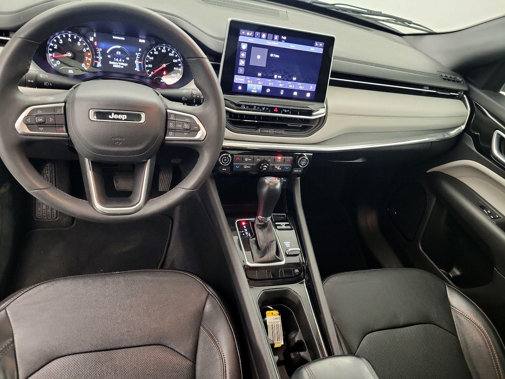 Thumbnail: 2023 Jeep Compass - 8