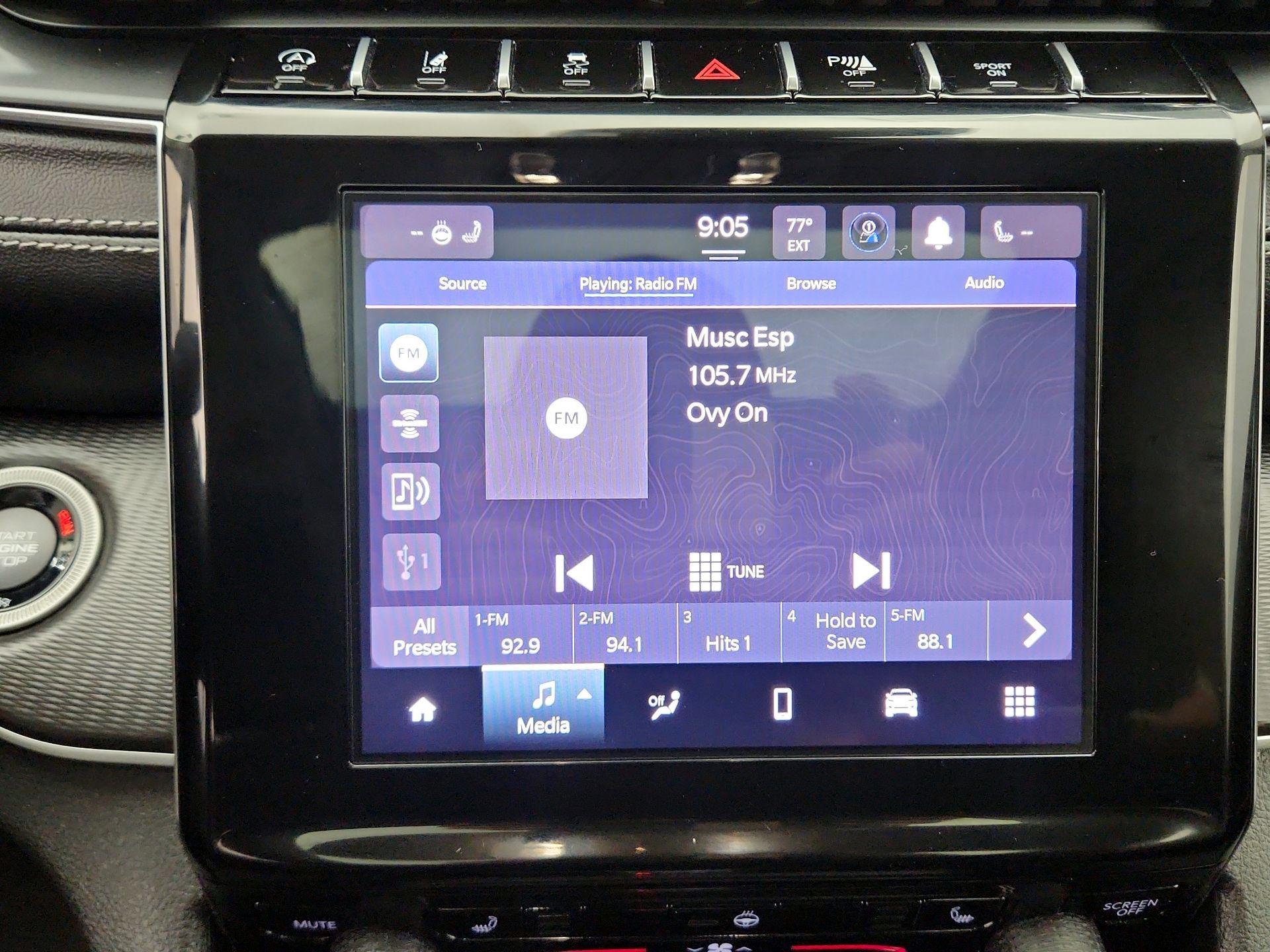 Thumbnail: 2023 Jeep Grand Cherokee L - 15