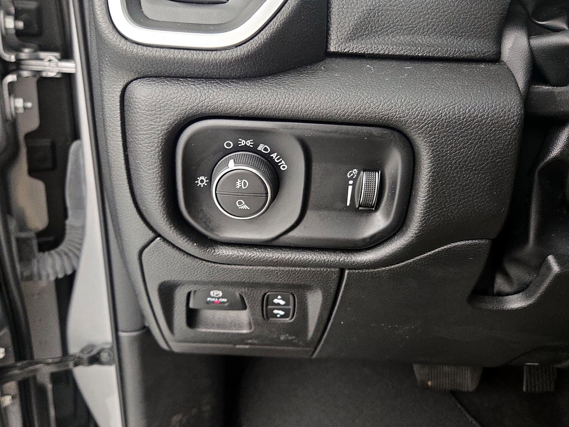 Thumbnail: 2022 RAM 1500 - 13