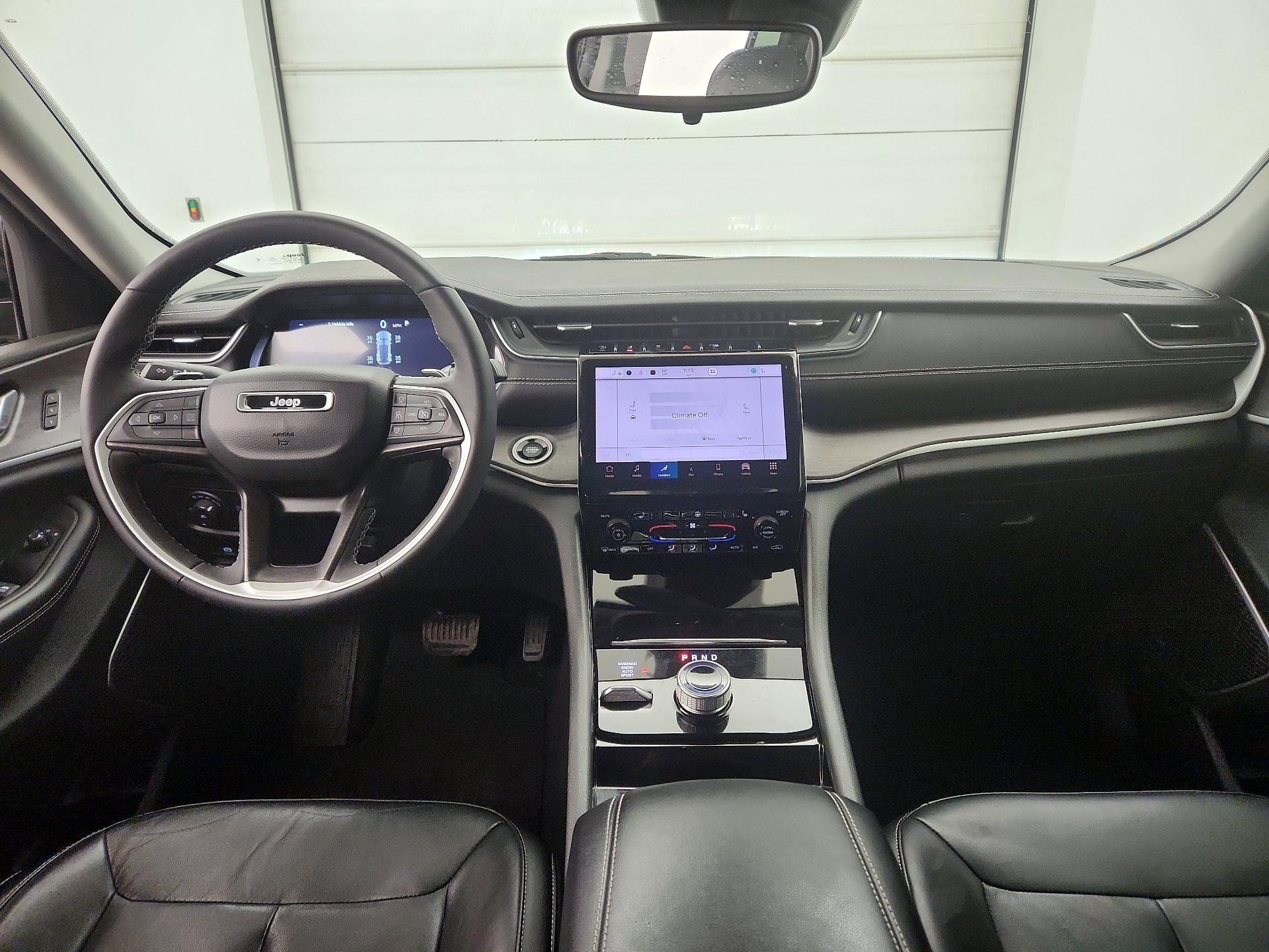 Thumbnail: 2023 Jeep Grand Cherokee - 9