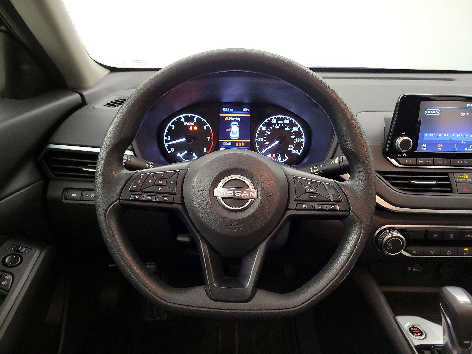 Thumbnail: 2023 Nissan Altima - 10