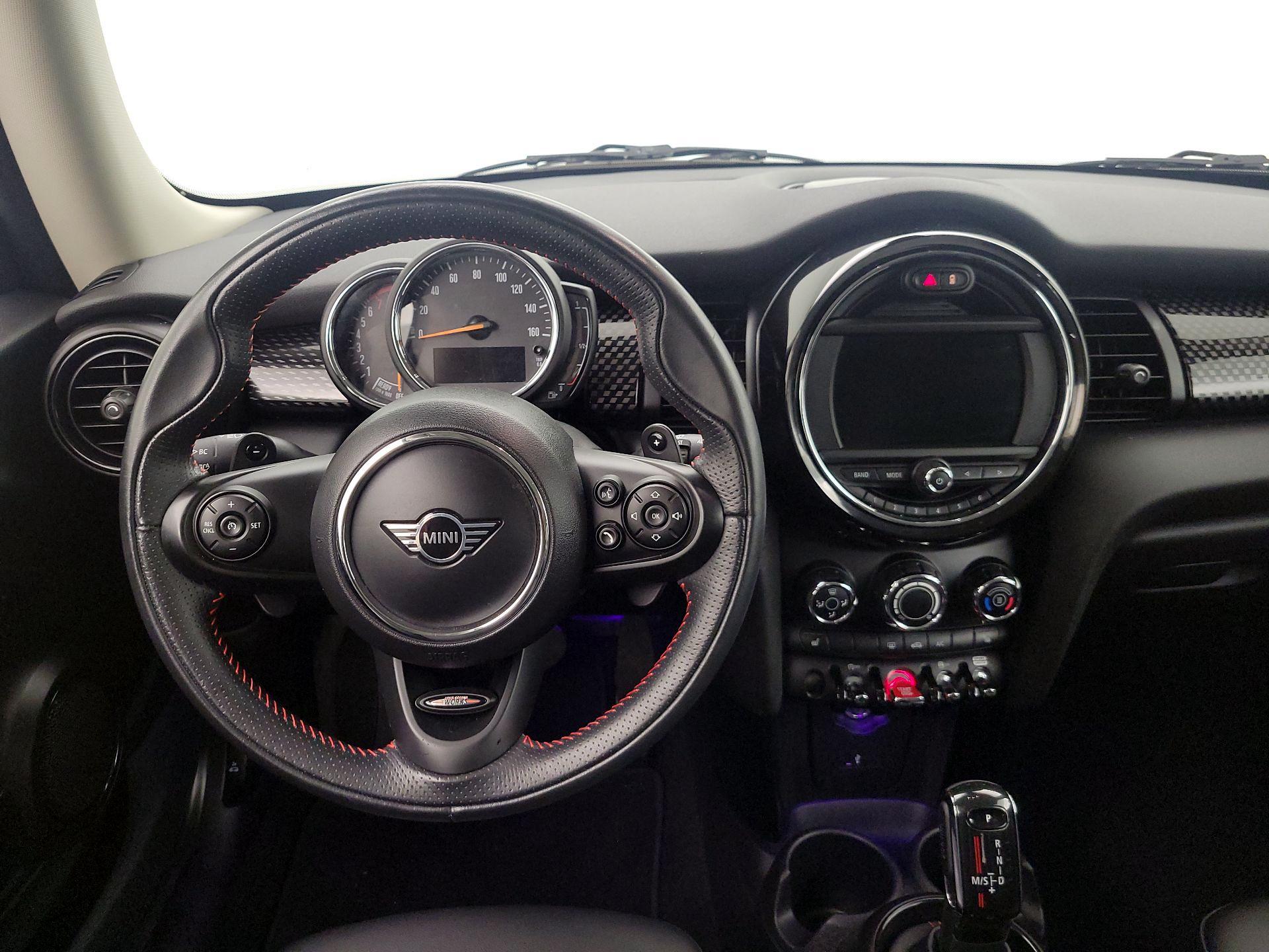 Thumbnail: 2021 MINI Cooper Hardtop - 10