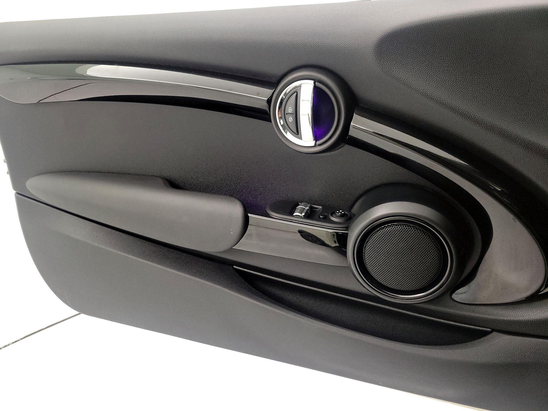 Thumbnail: 2021 MINI Cooper Hardtop - 12