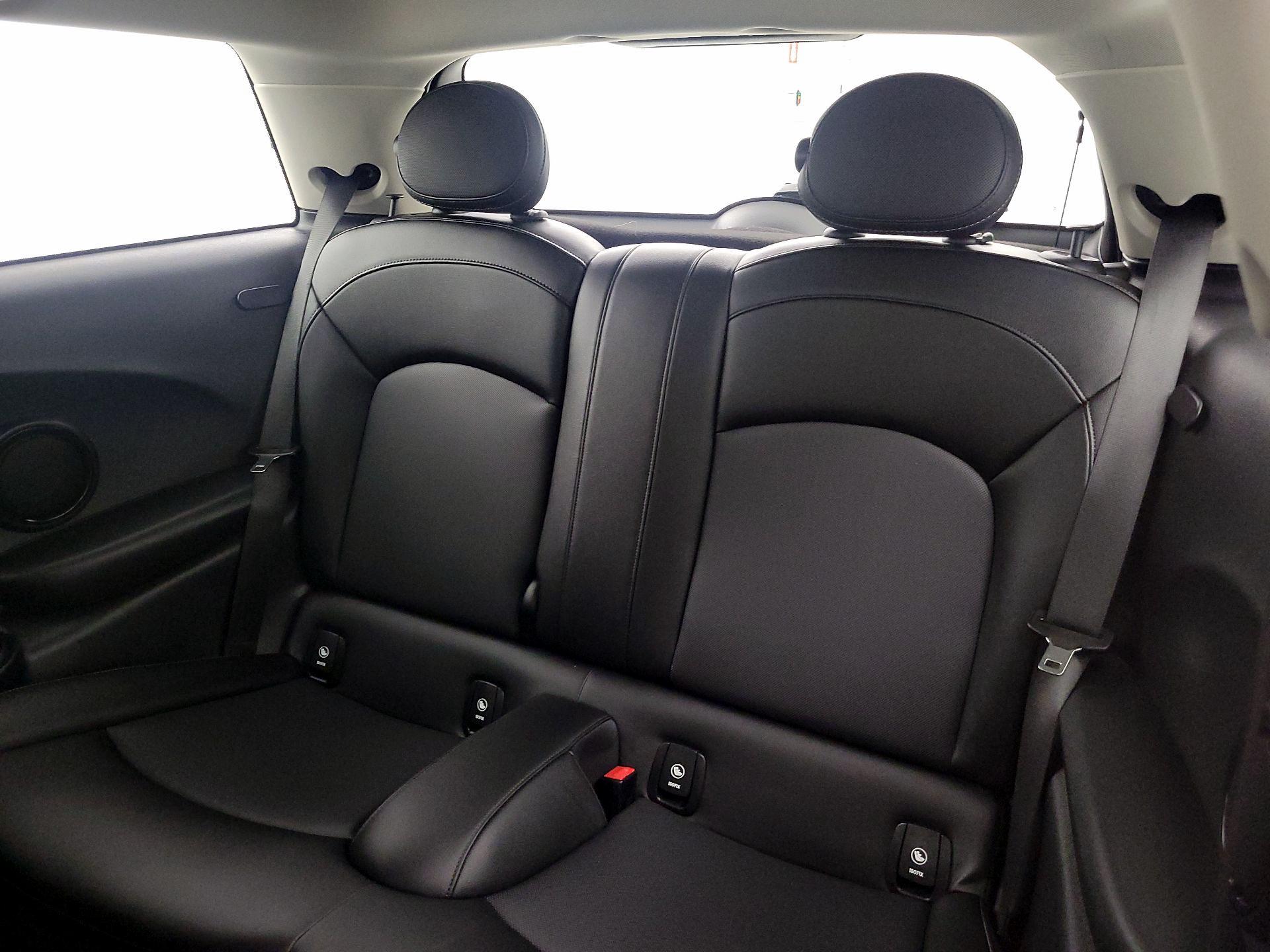 Thumbnail: 2021 MINI Cooper Hardtop - 19