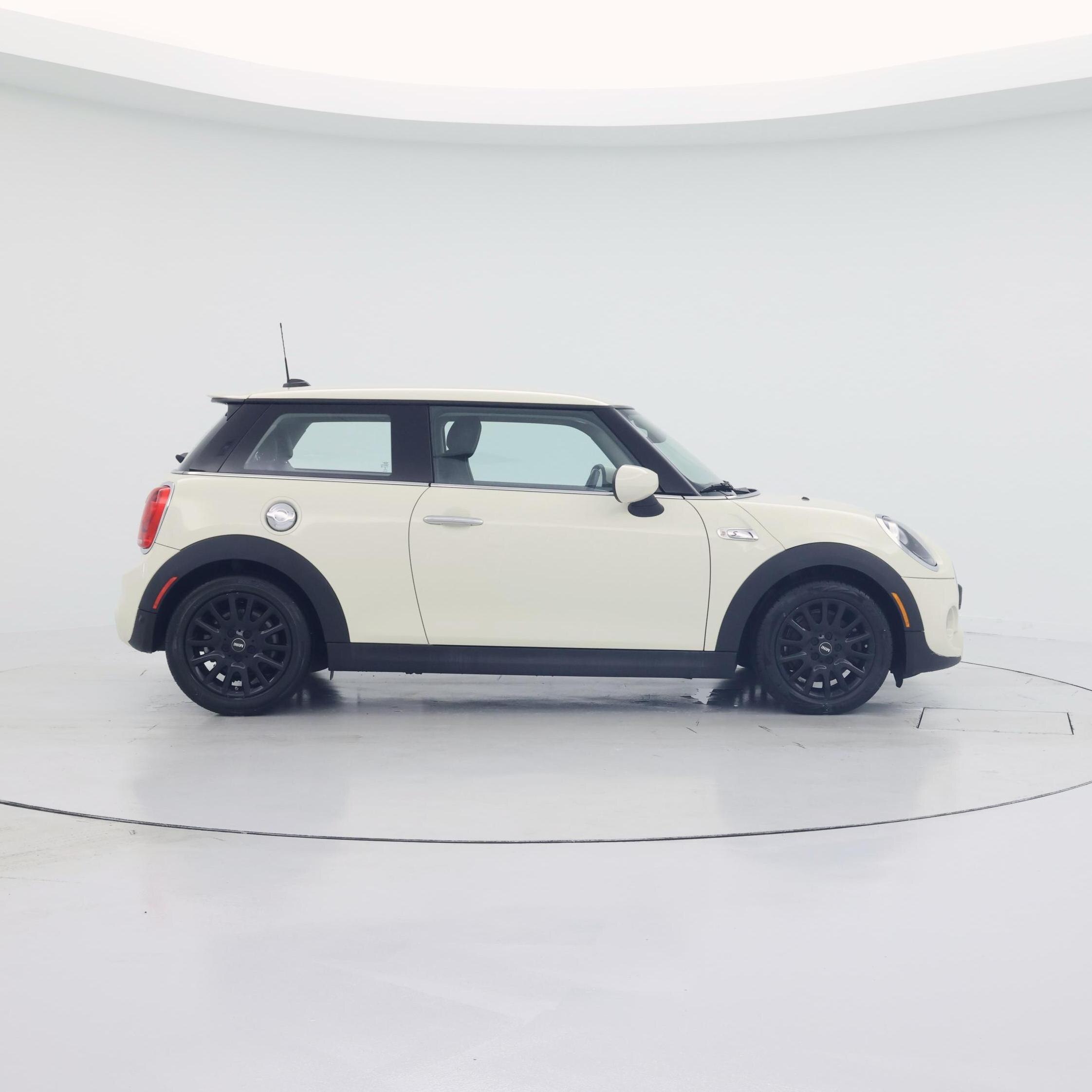 Thumbnail: 2021 MINI Cooper Hardtop - 7