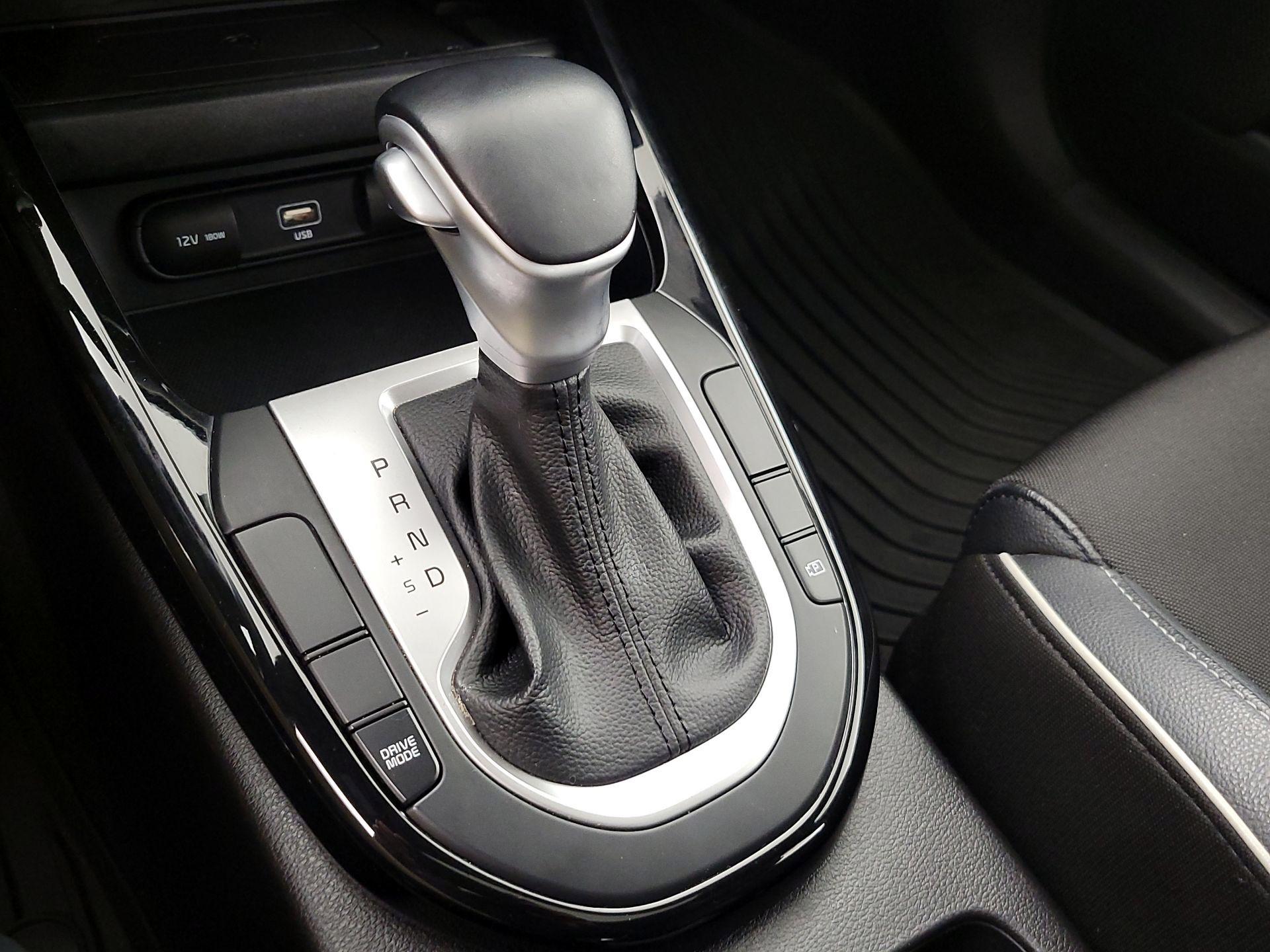 Thumbnail: 2023 Kia Forte - 18