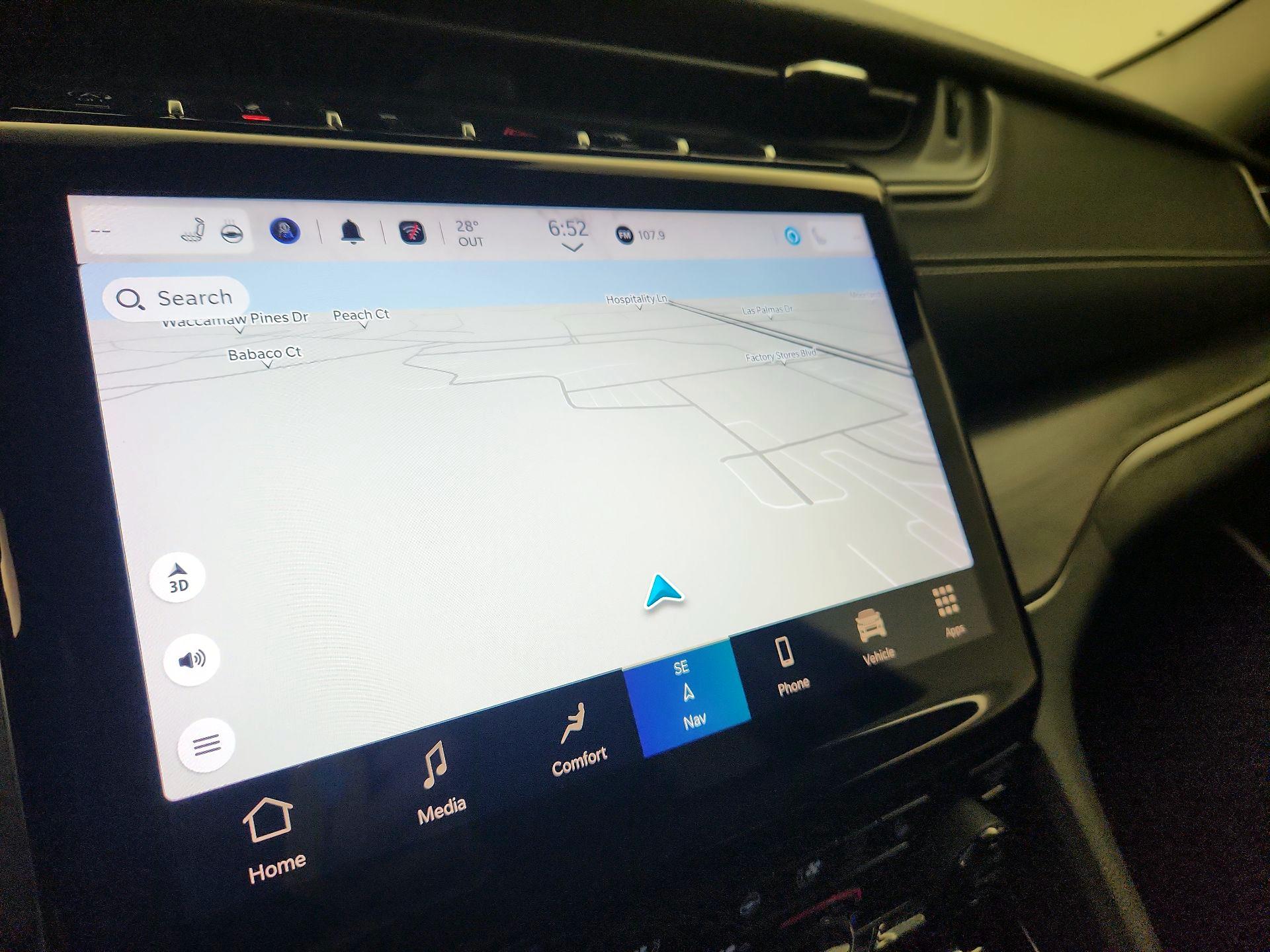 Thumbnail: 2023 Jeep Grand Cherokee - 14