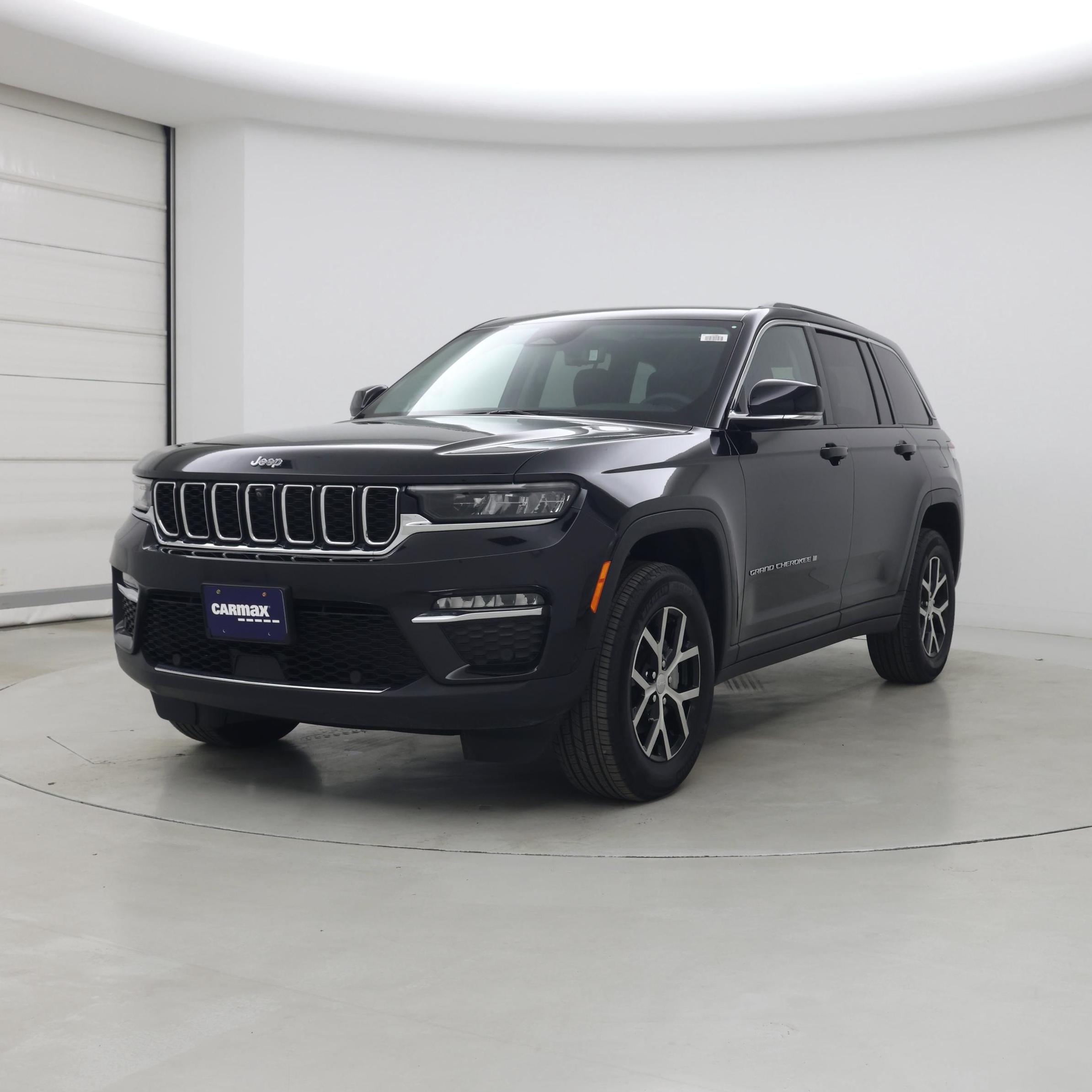 Thumbnail: 2023 Jeep Grand Cherokee - 4
