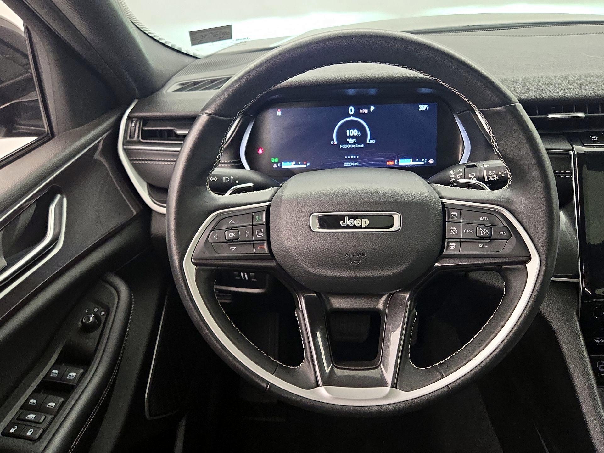 Thumbnail: 2022 Jeep Grand Cherokee - 10