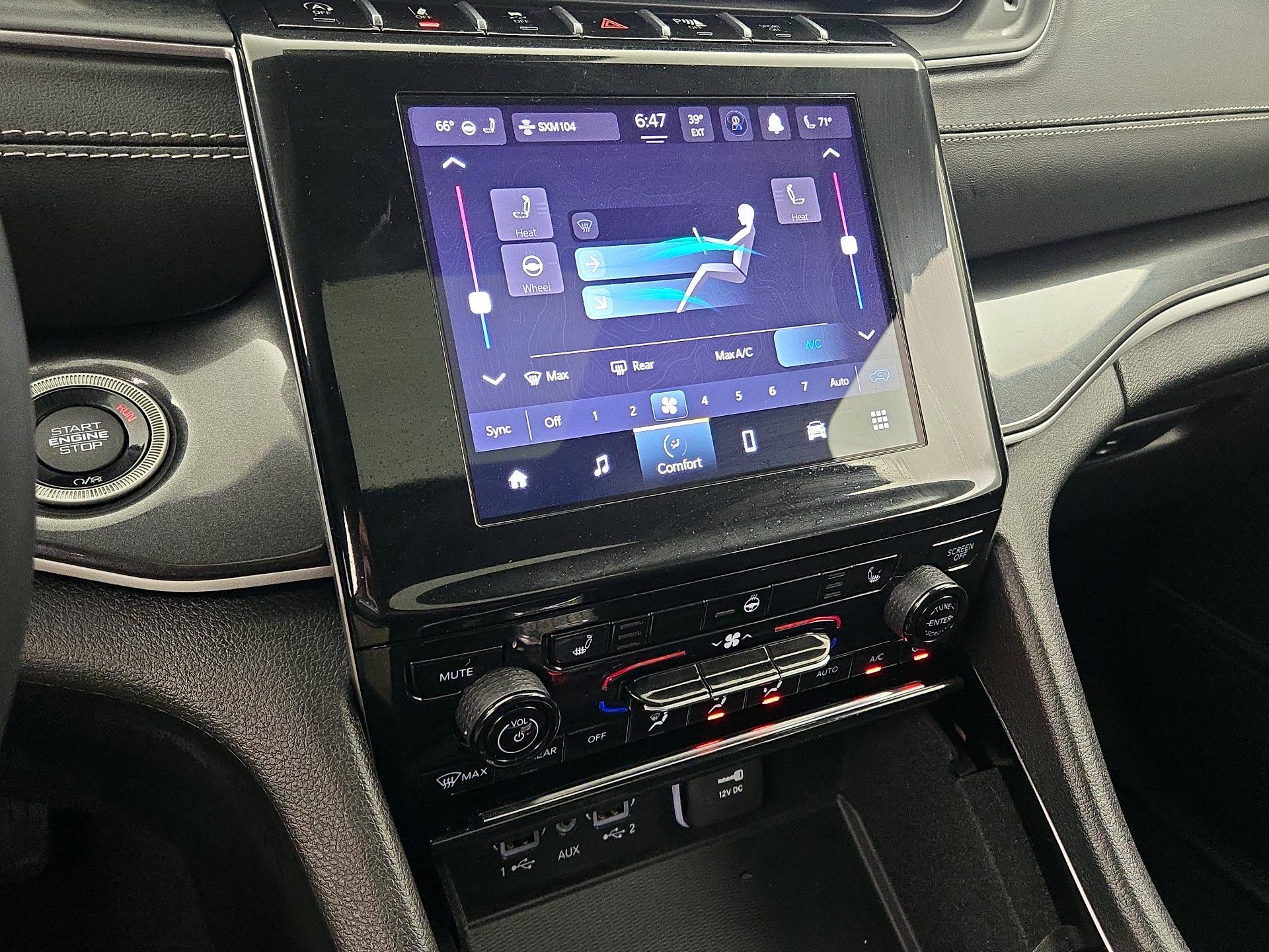 Thumbnail: 2022 Jeep Grand Cherokee - 16