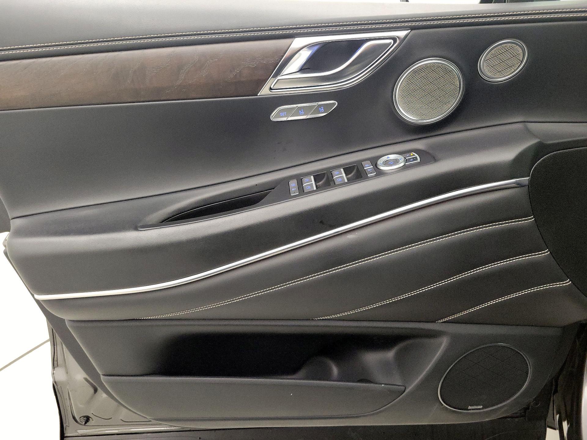 Thumbnail: 2024 Genesis GV80 - 12