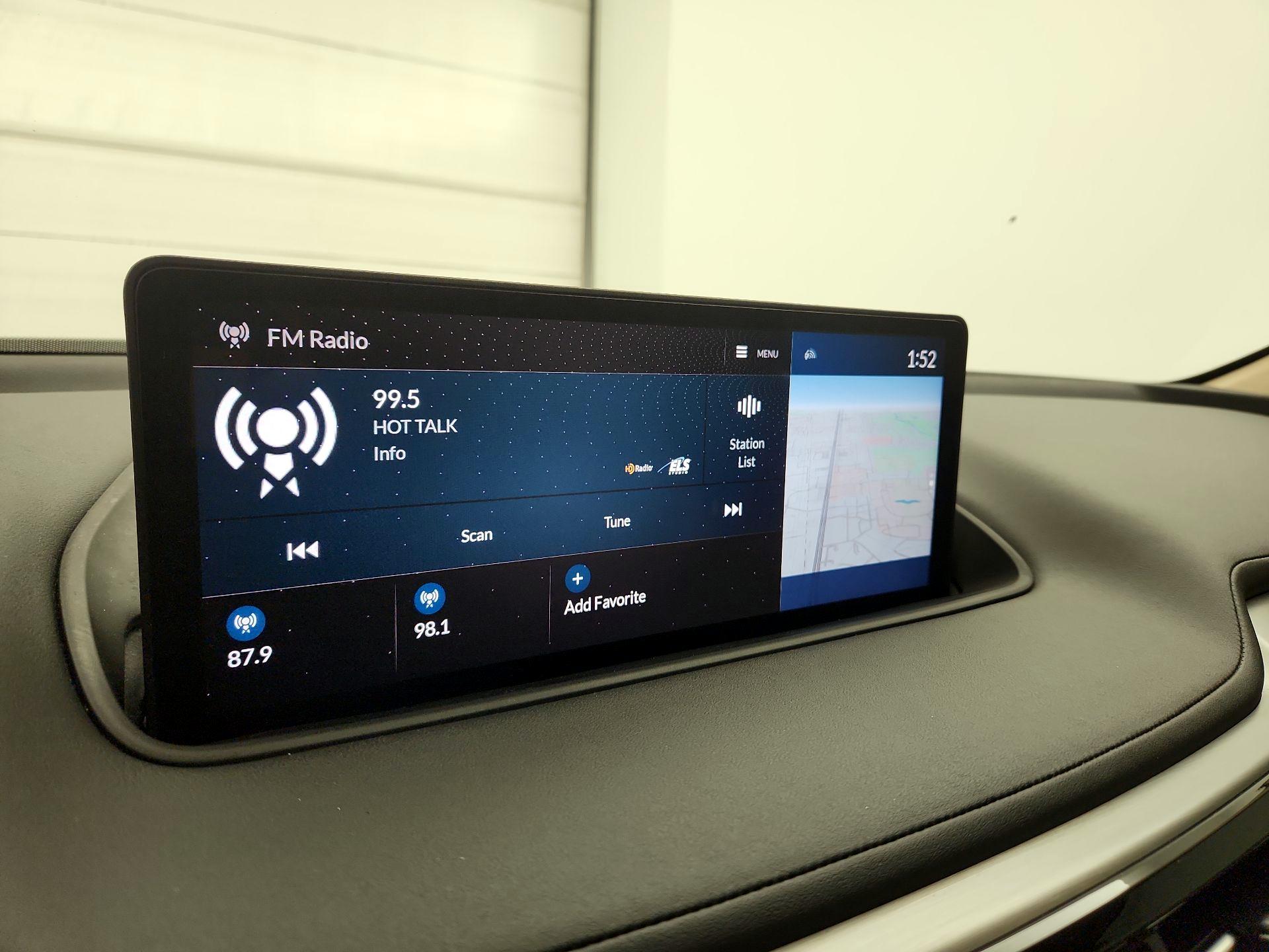 Thumbnail: 2022 Acura MDX - 16