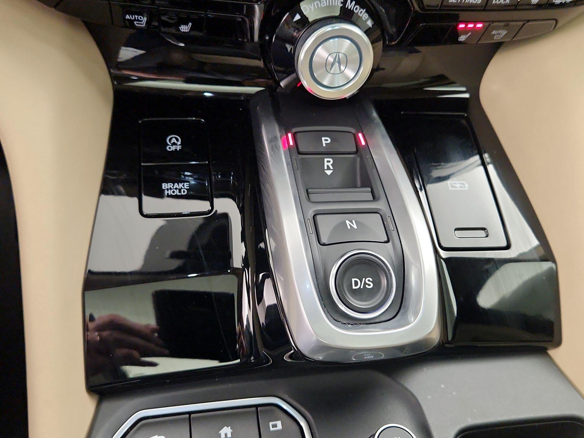 Thumbnail: 2022 Acura MDX - 18