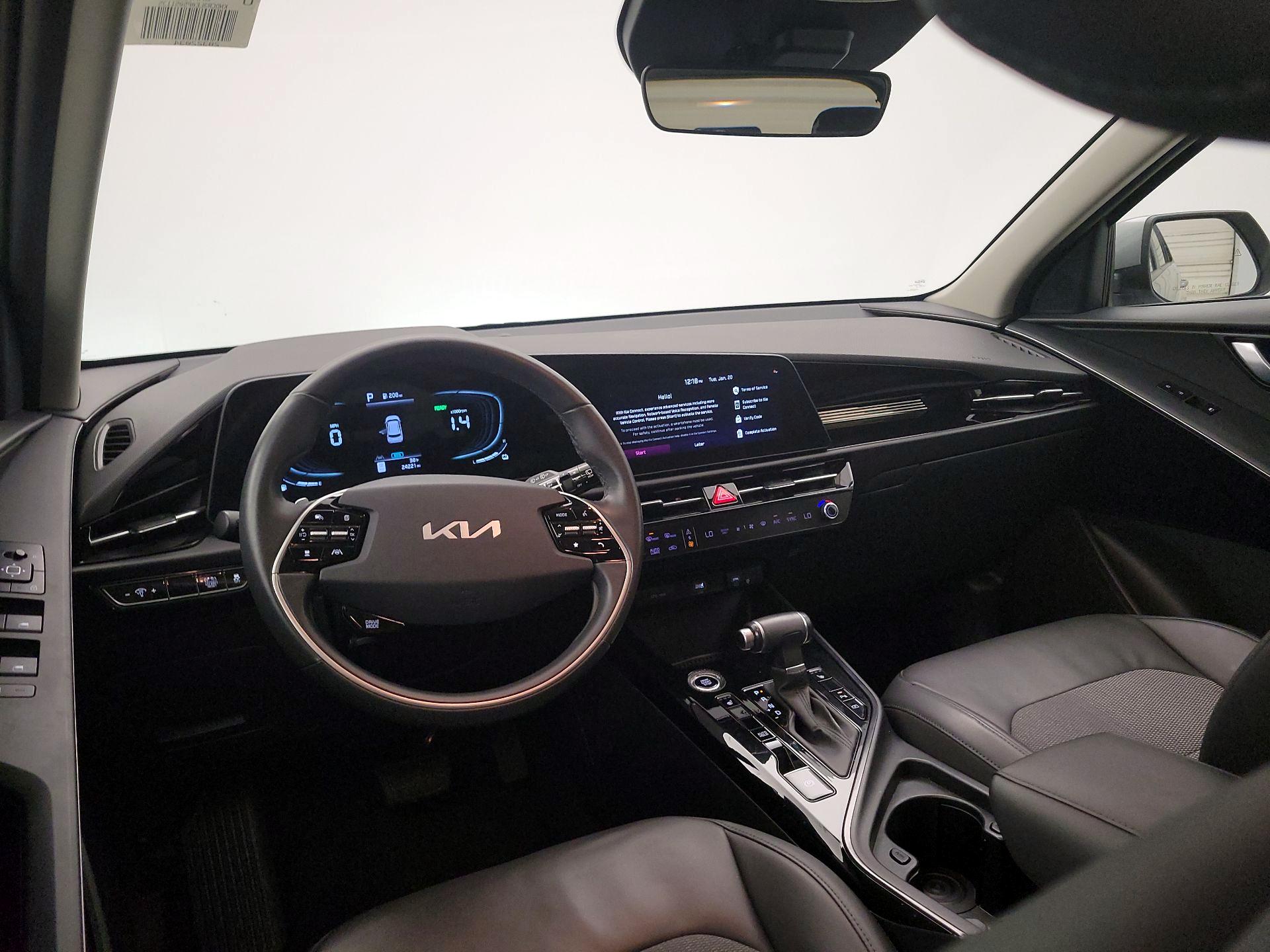 Thumbnail: 2023 Kia Niro - 9