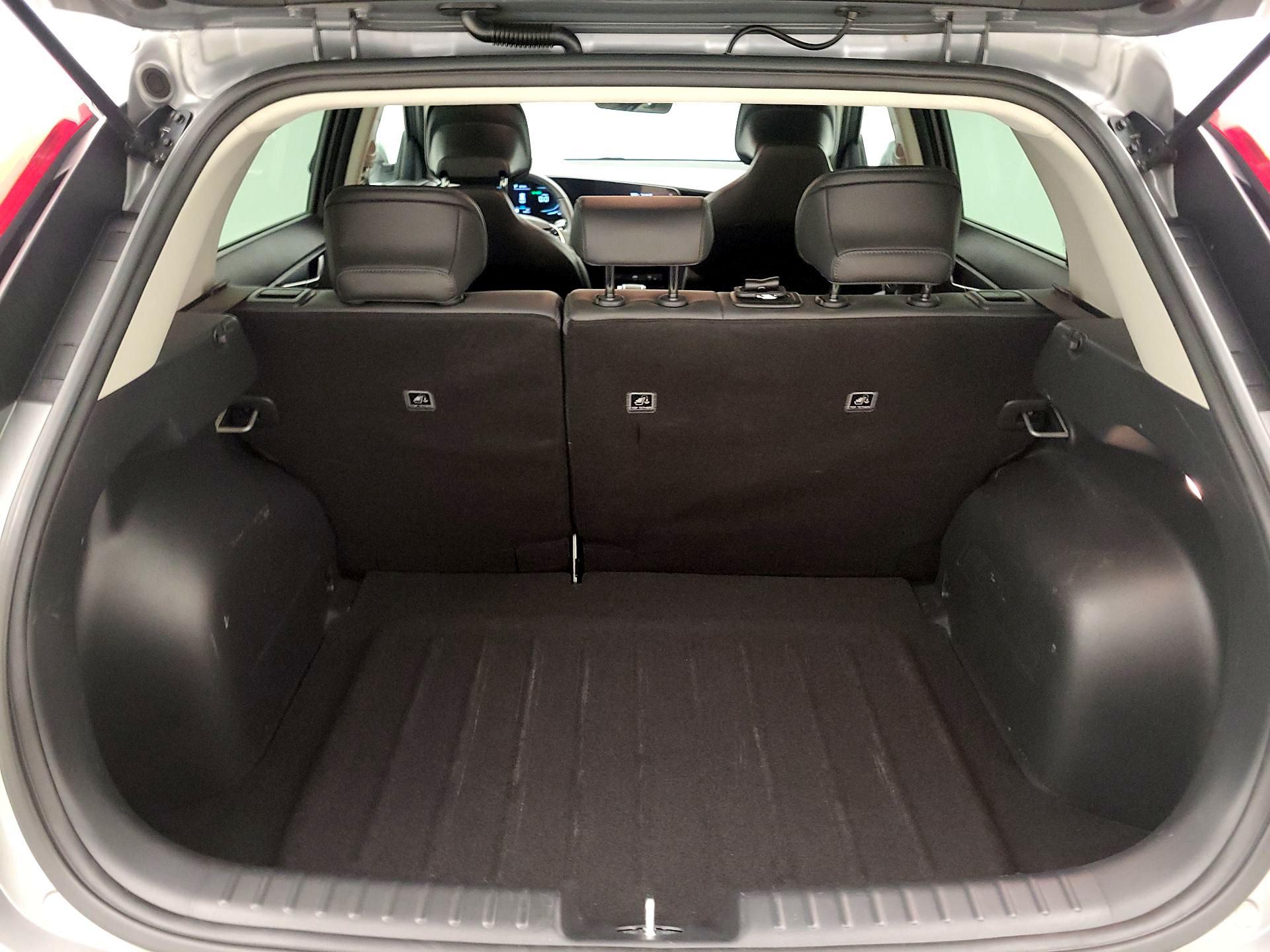 Thumbnail: 2023 Kia Niro - 20