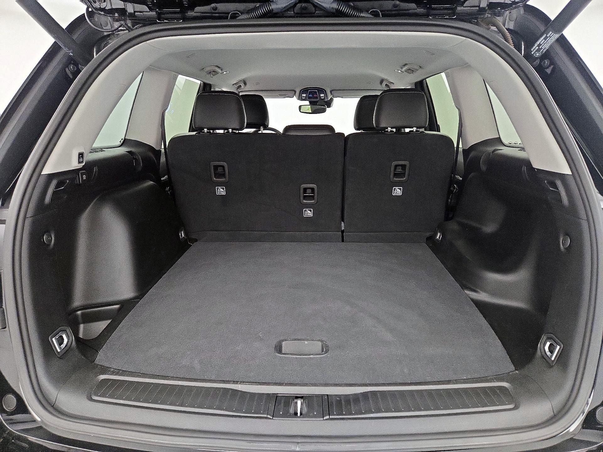 Thumbnail: 2023 Jeep Grand Cherokee - 20