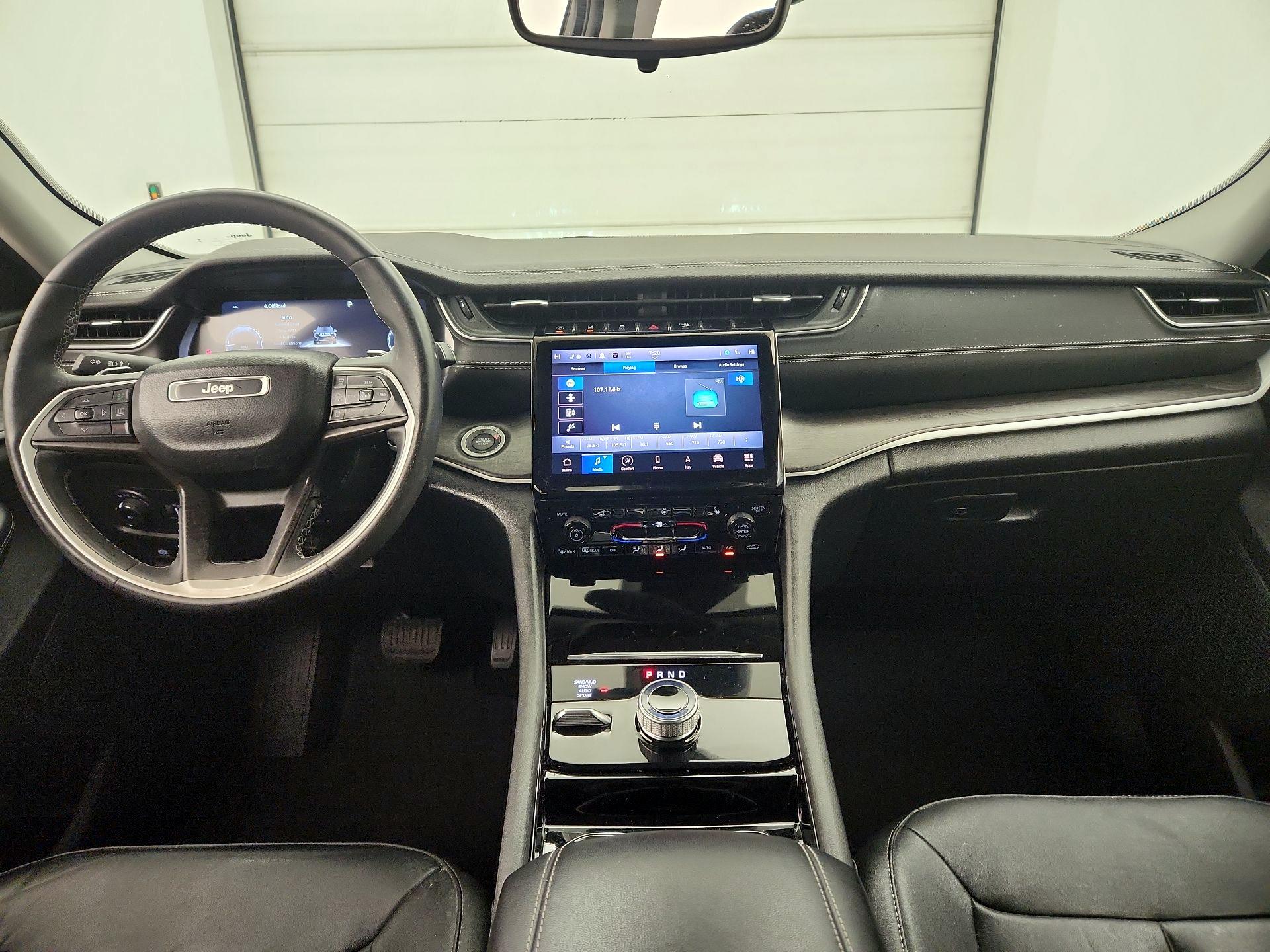 Thumbnail: 2023 Jeep Grand Cherokee - 9