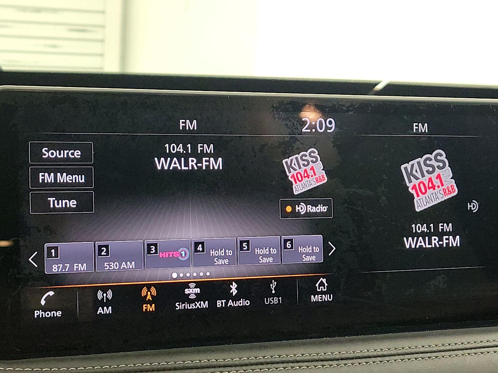 Thumbnail: 2023 INFINITI QX60 - 16