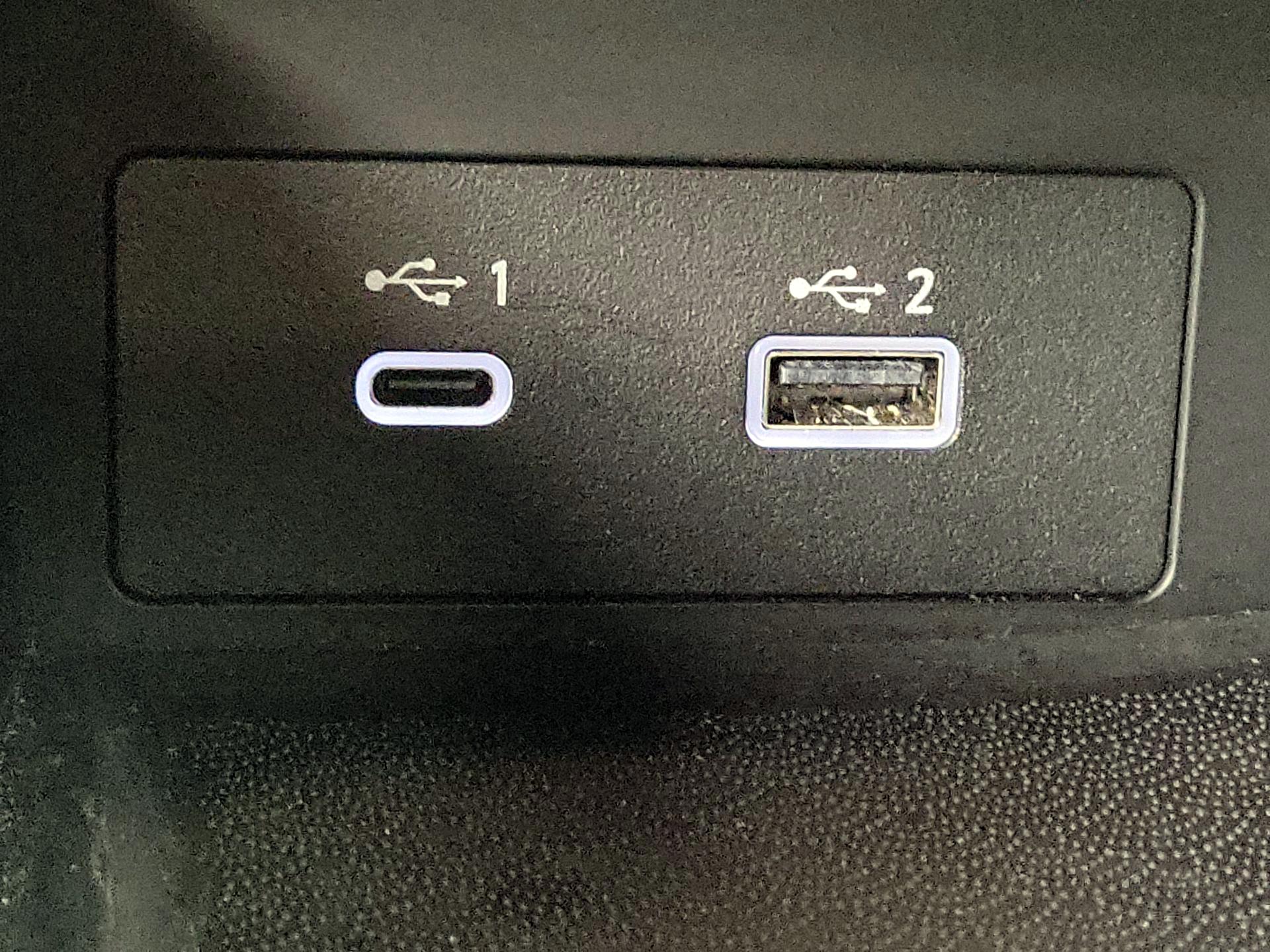 Thumbnail: 2023 INFINITI QX60 - 19