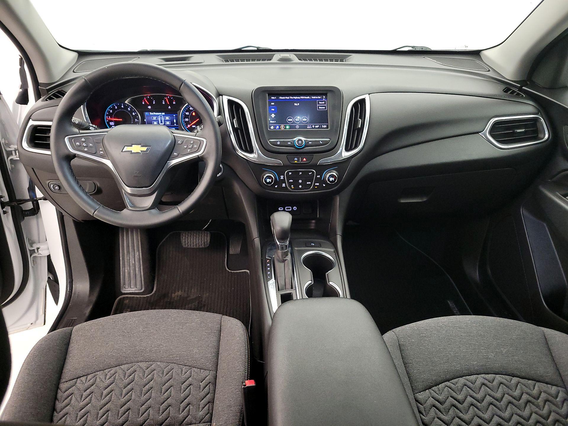 Thumbnail: 2023 Chevrolet Equinox - 9