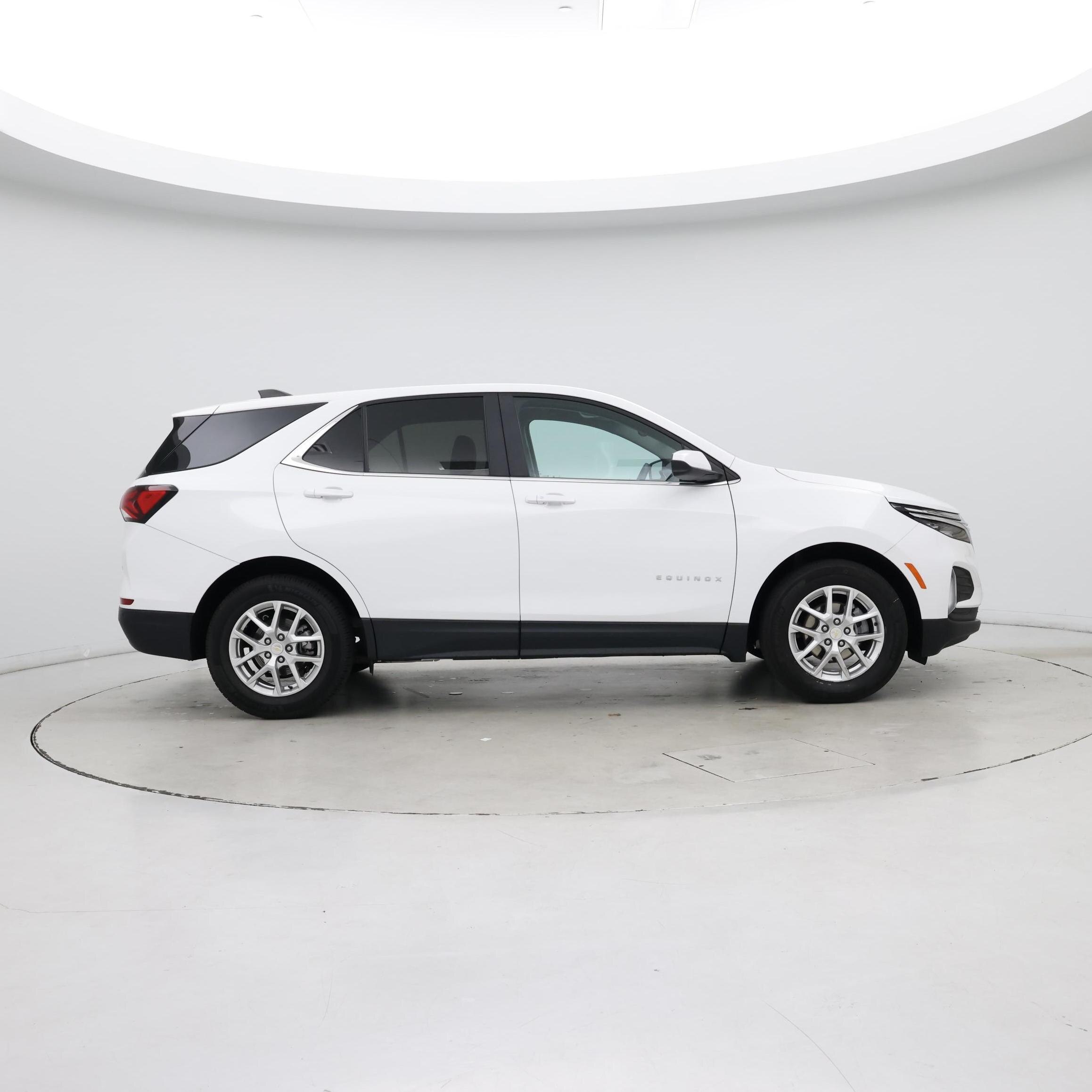 Thumbnail: 2023 Chevrolet Equinox - 7