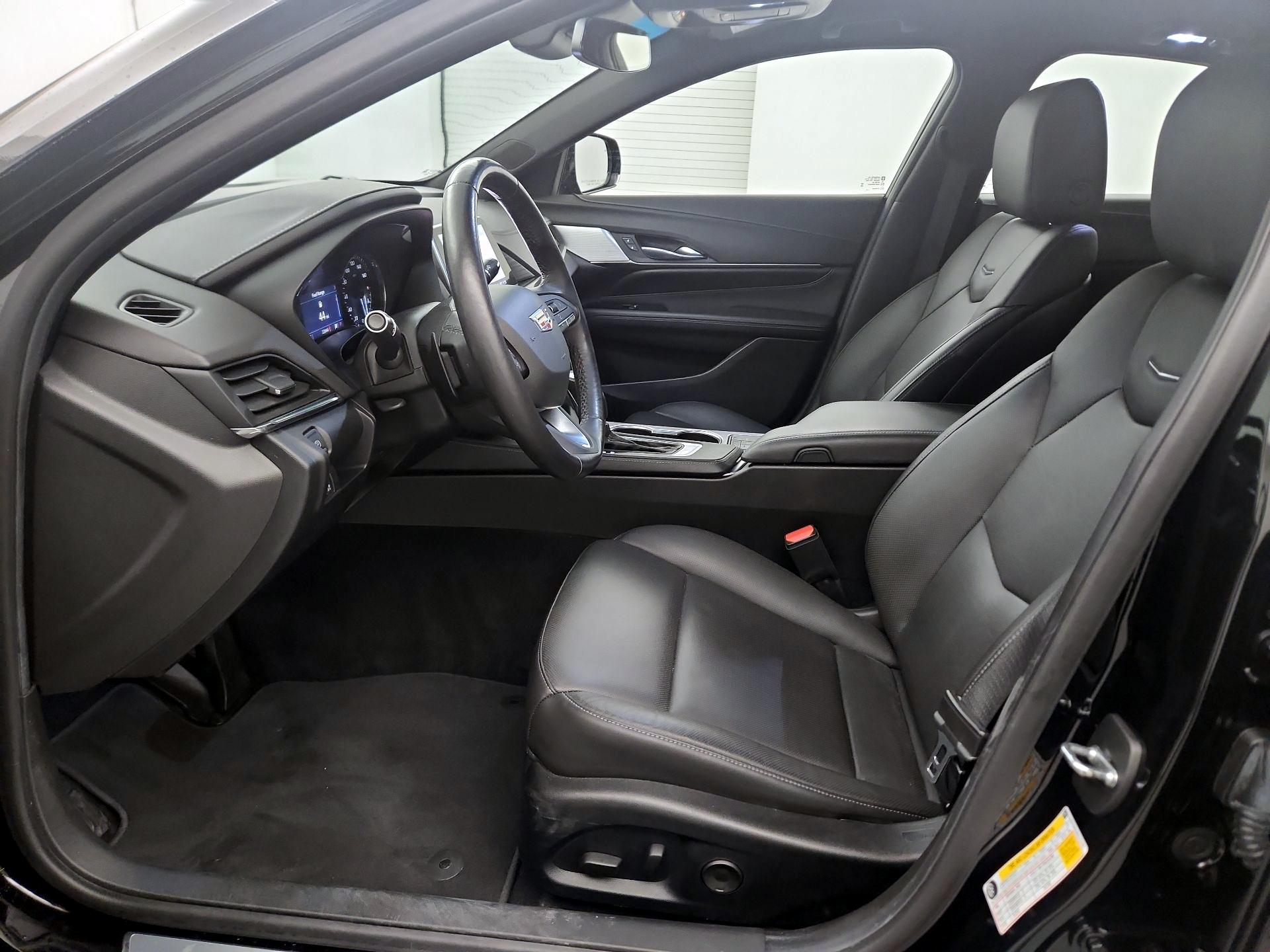 Thumbnail: 2022 Cadillac CT4 - 9