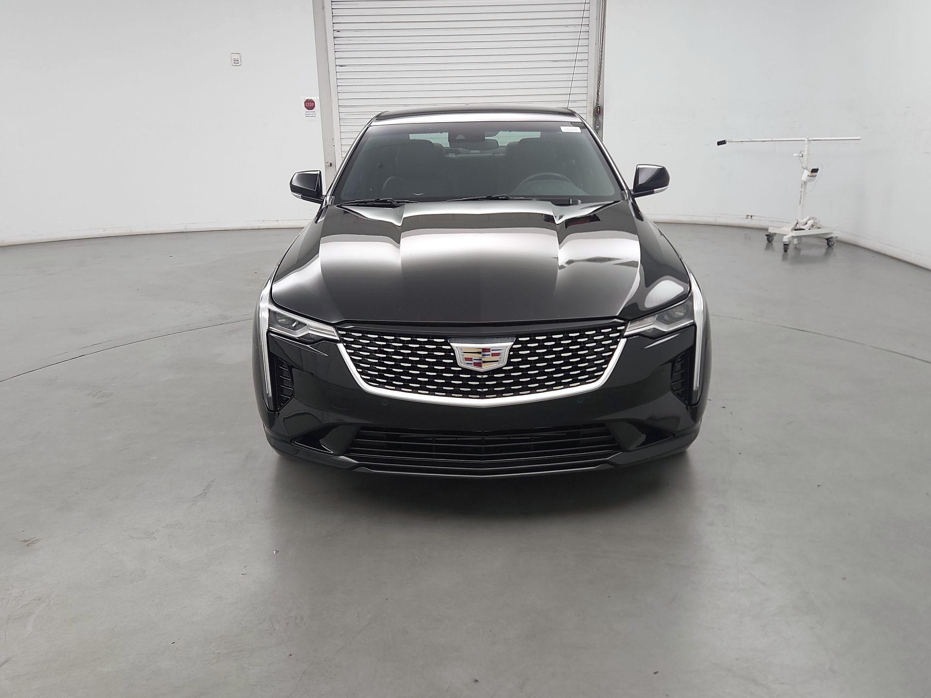 Thumbnail: 2022 Cadillac CT4 - 2