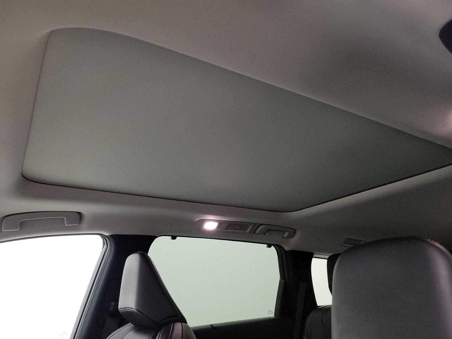 Thumbnail: 2023 INFINITI QX60 - 20