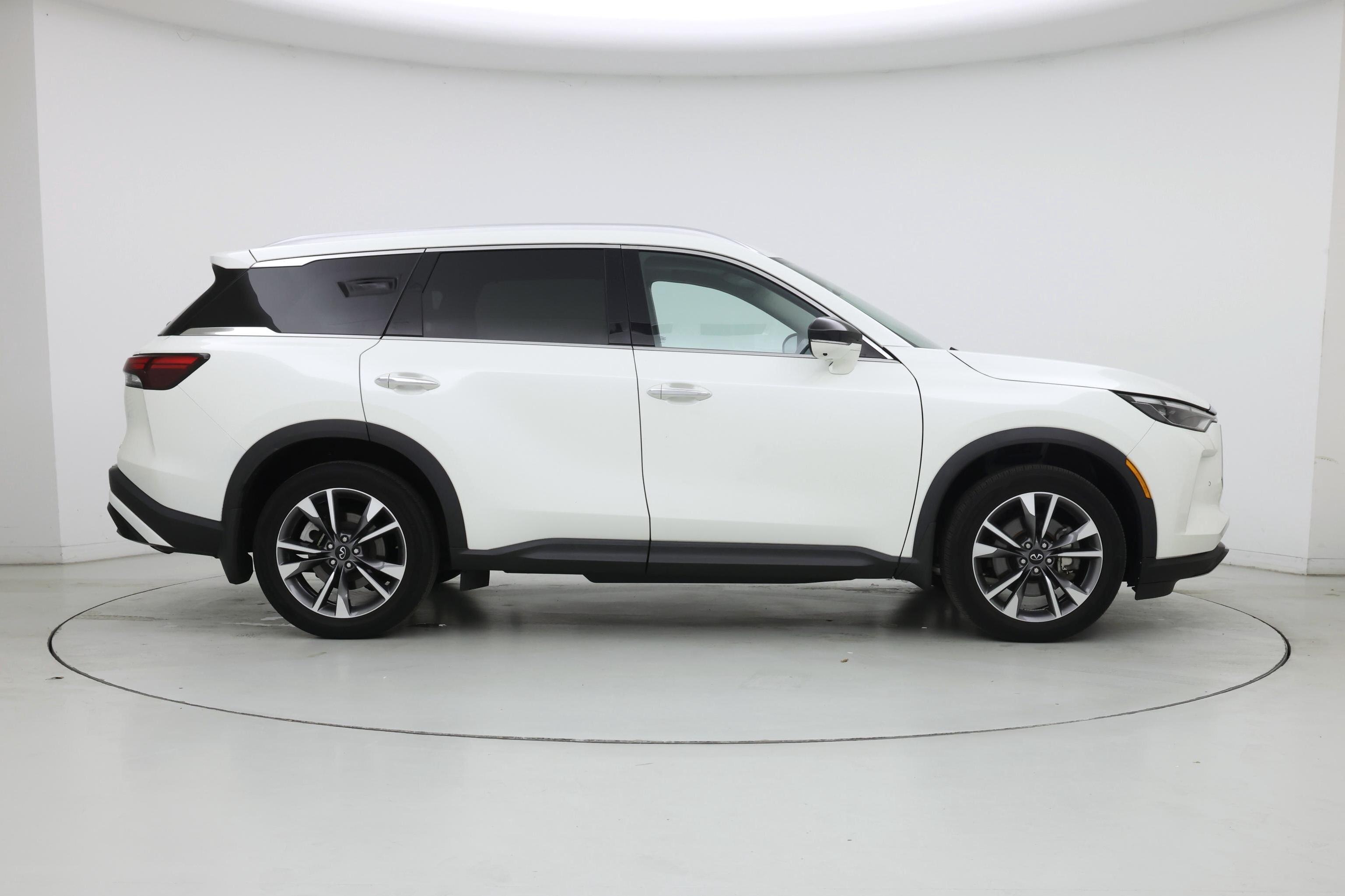 Thumbnail: 2023 INFINITI QX60 - 7