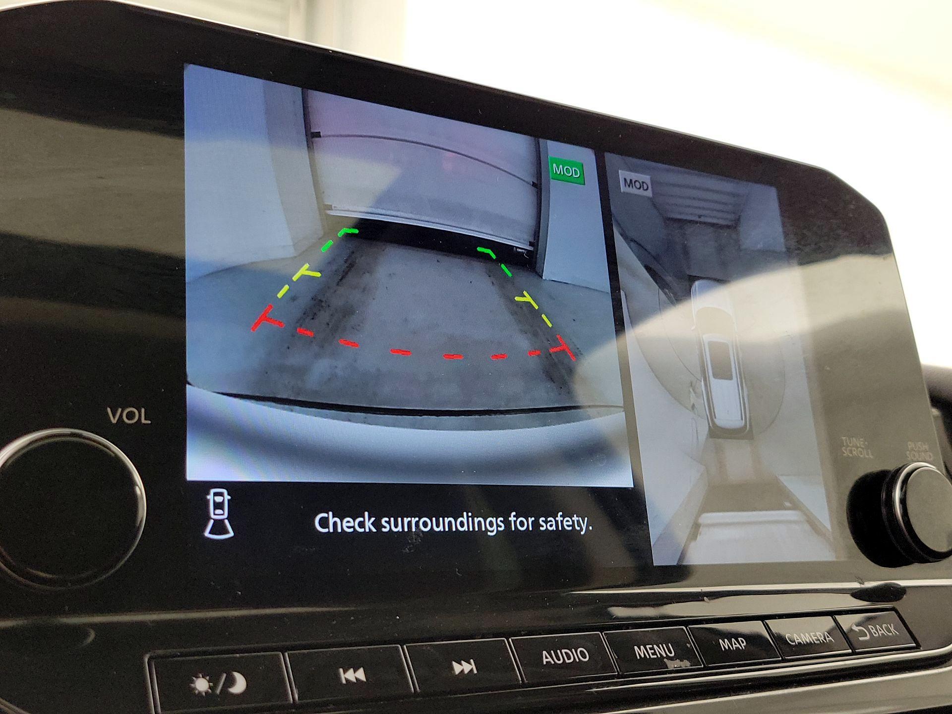 Thumbnail: 2023 Nissan Pathfinder - 15