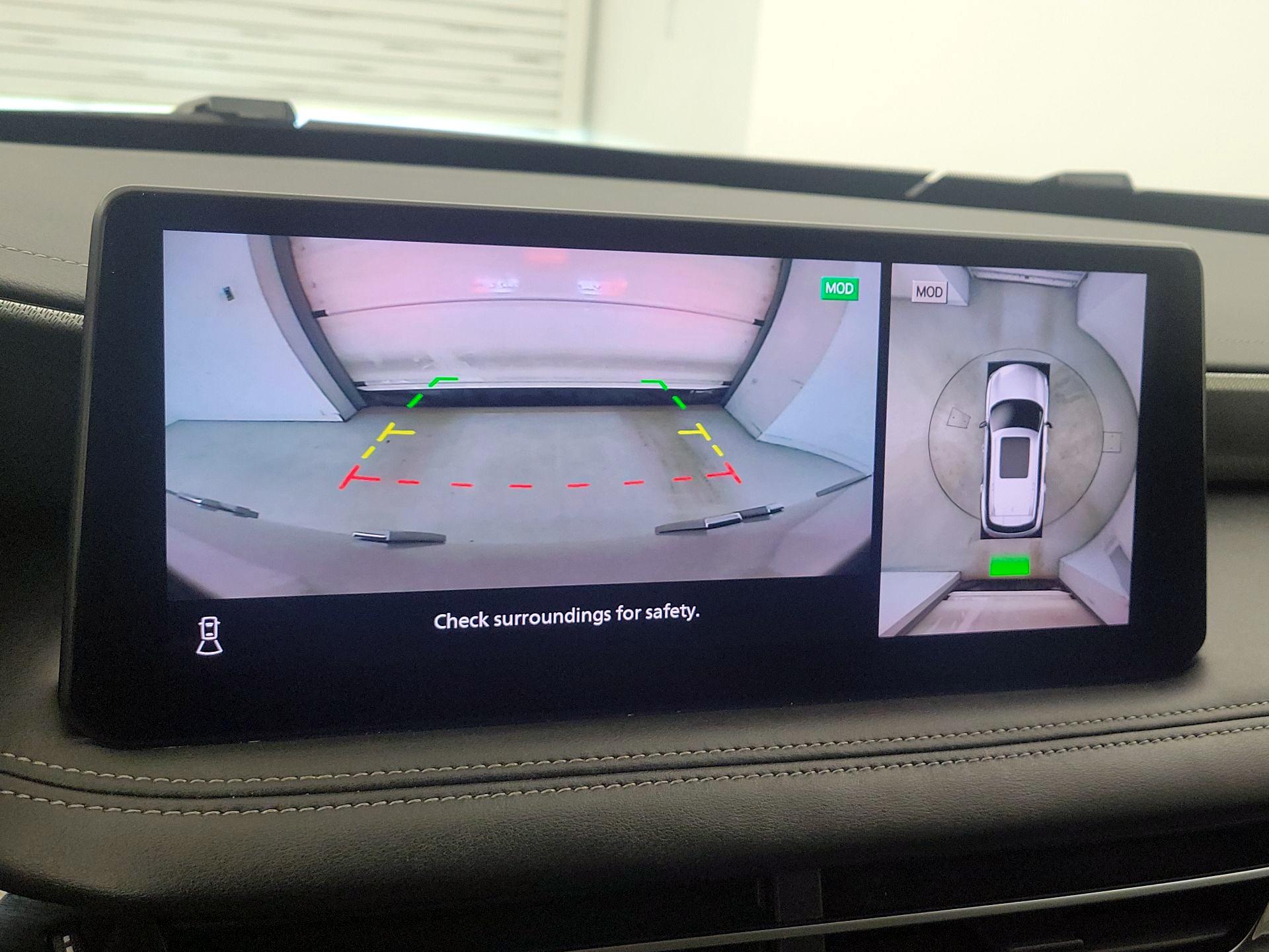 Thumbnail: 2023 INFINITI QX60 - 15