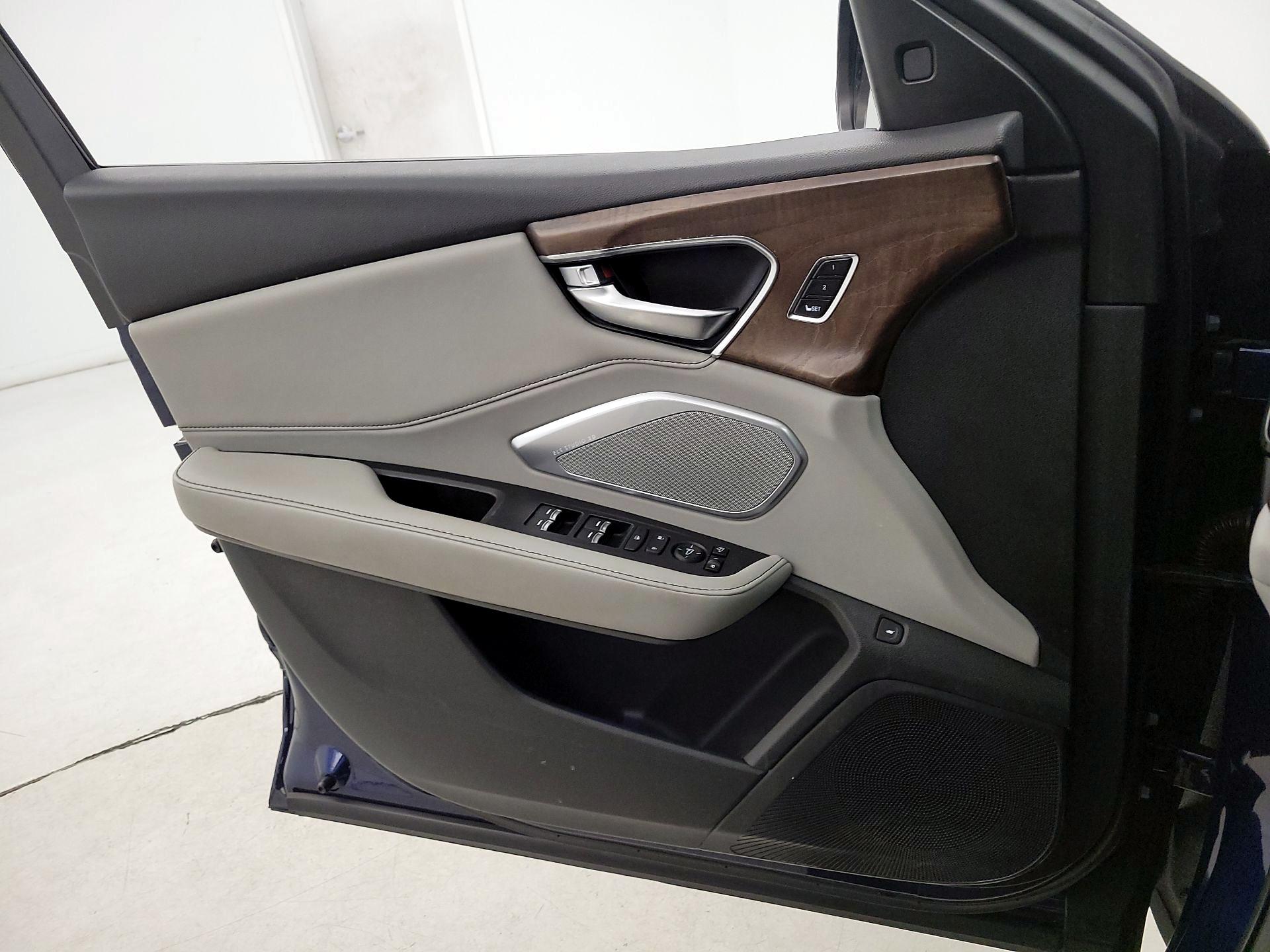 Thumbnail: 2022 Acura RDX - 12