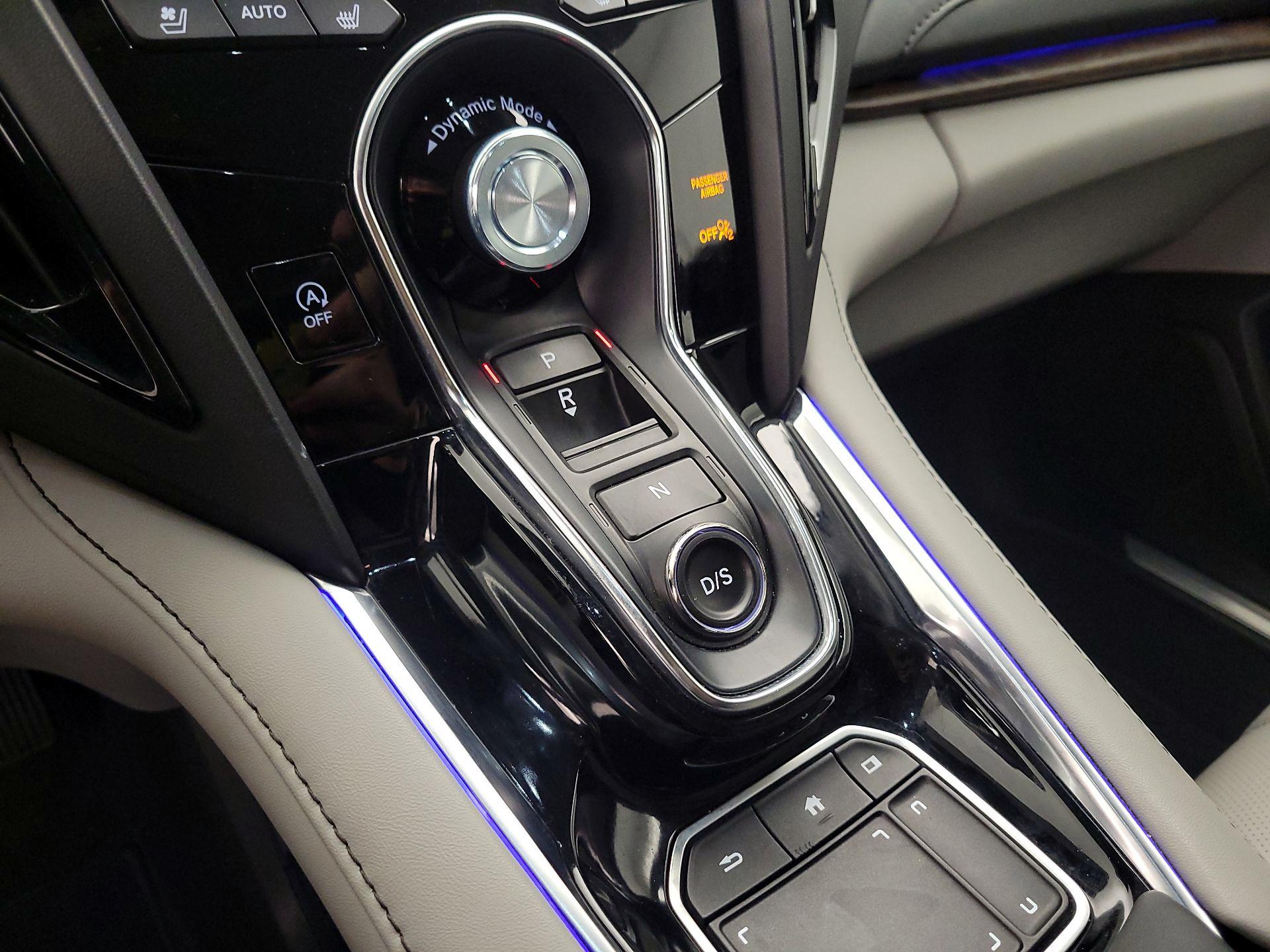 Thumbnail: 2022 Acura RDX - 17