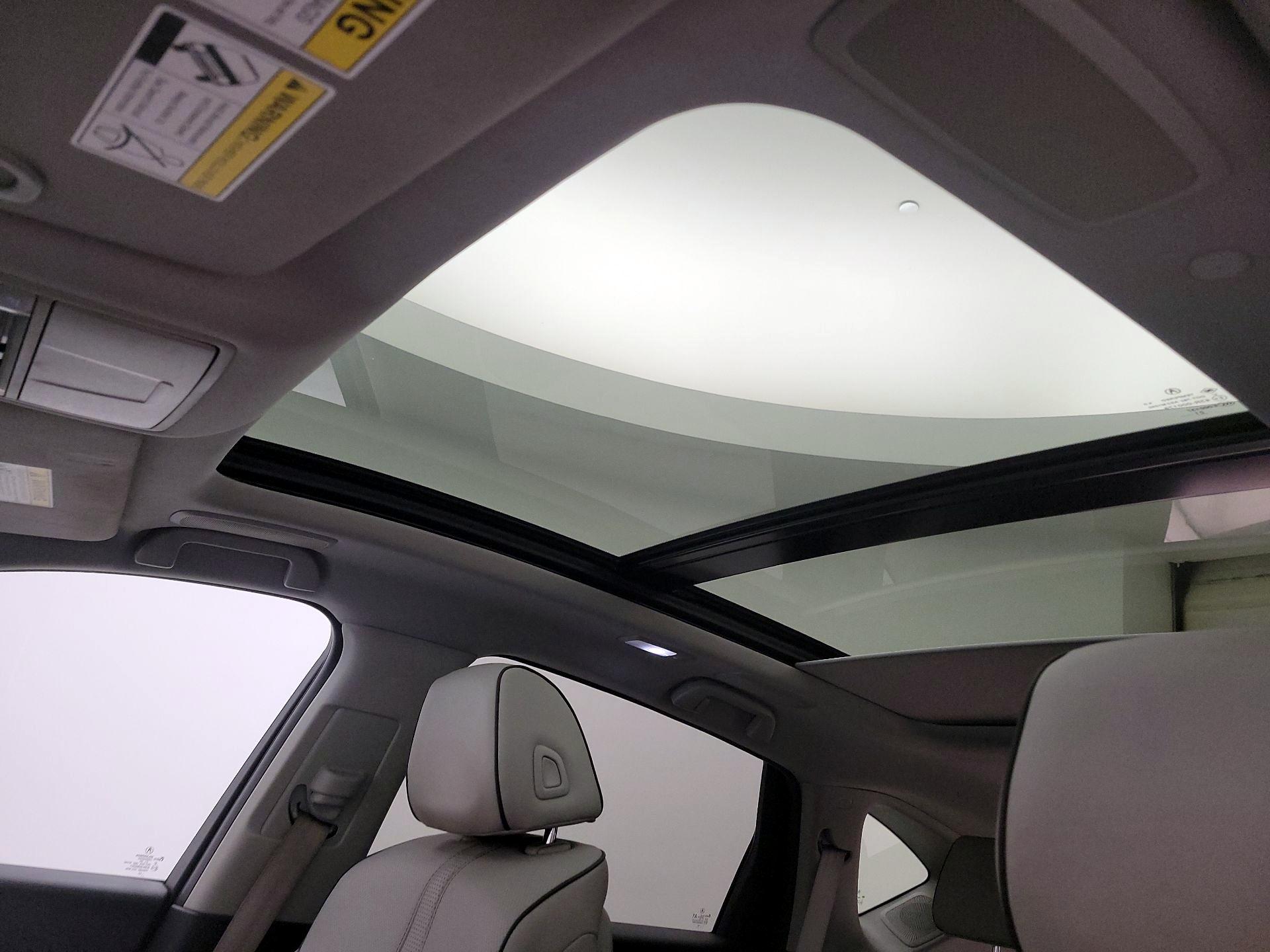 Thumbnail: 2022 Acura RDX - 19