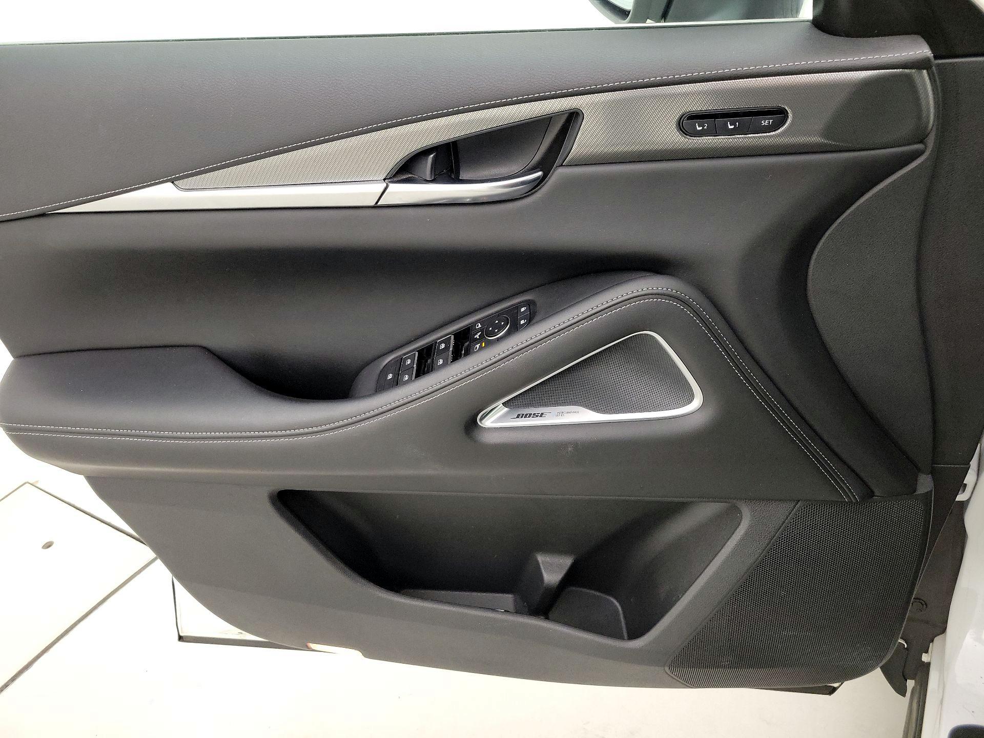 Thumbnail: 2023 INFINITI QX60 - 12