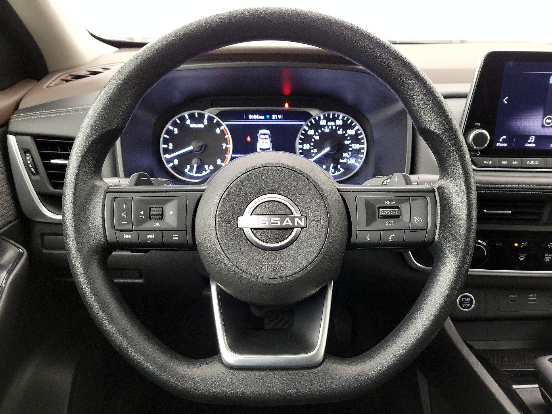 Thumbnail: 2023 Nissan Rogue - 10