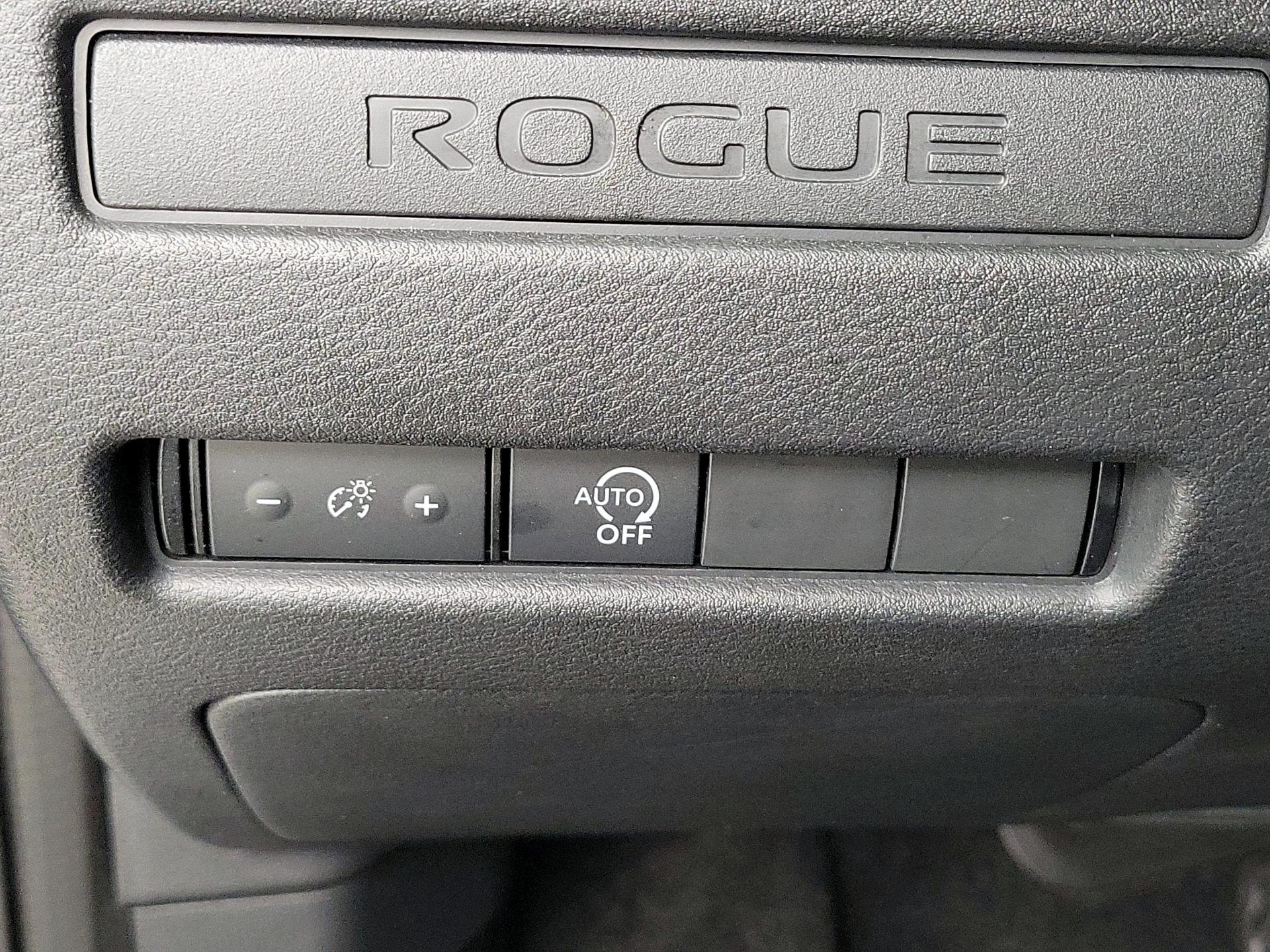 Thumbnail: 2023 Nissan Rogue - 13