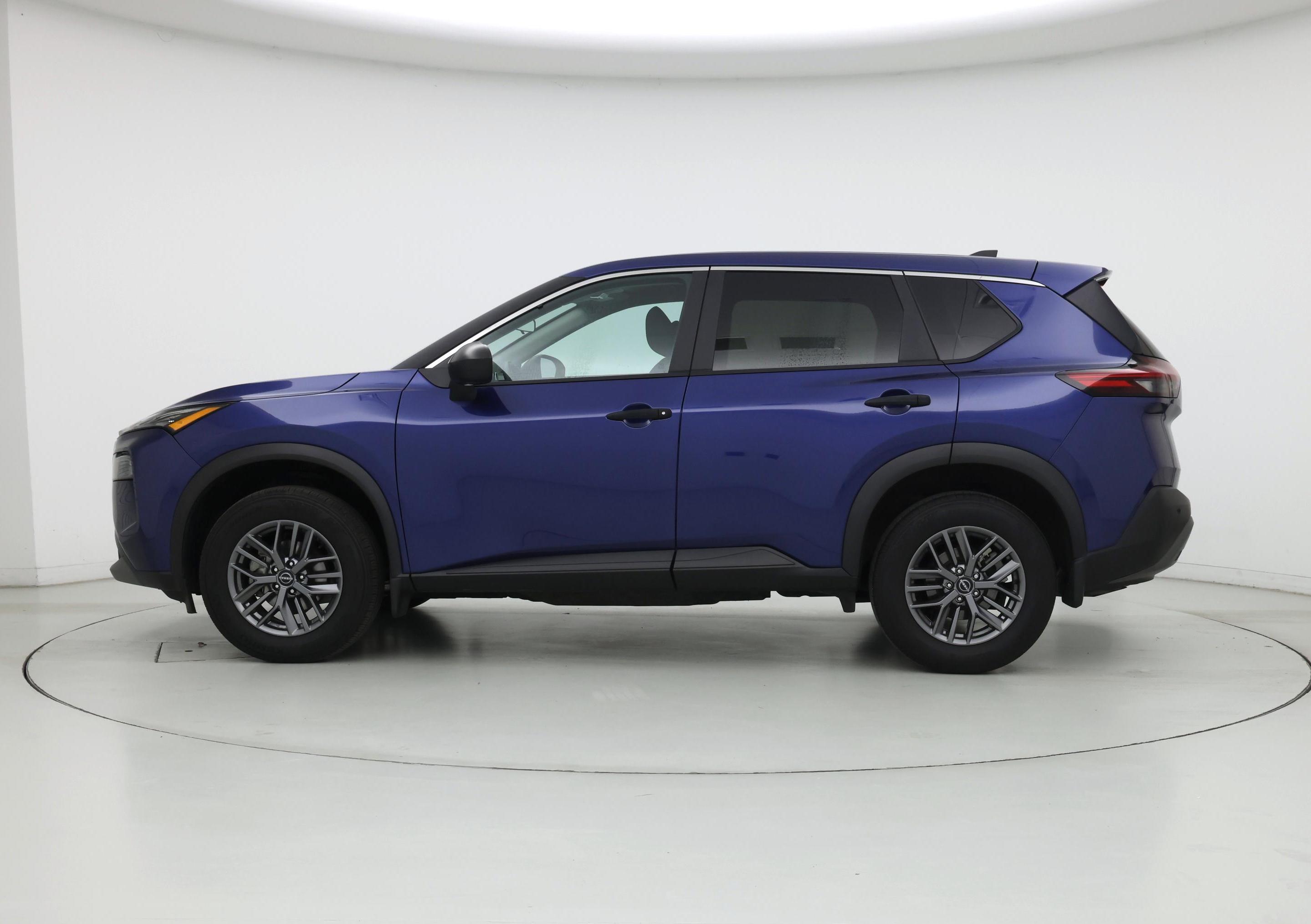 Thumbnail: 2023 Nissan Rogue - 3