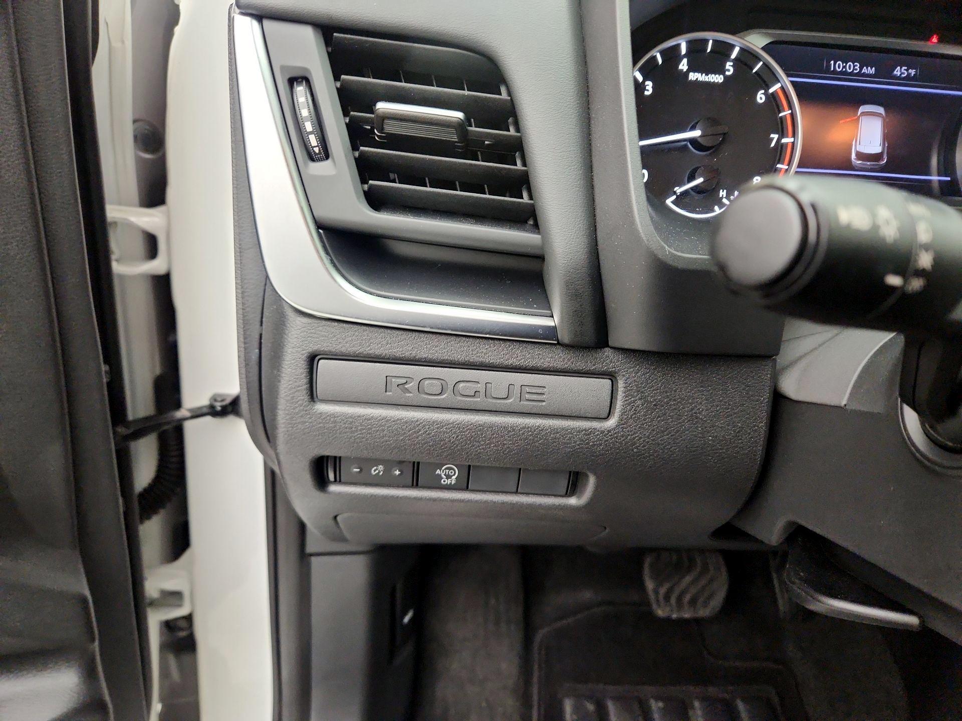 Thumbnail: 2023 Nissan Rogue - 13