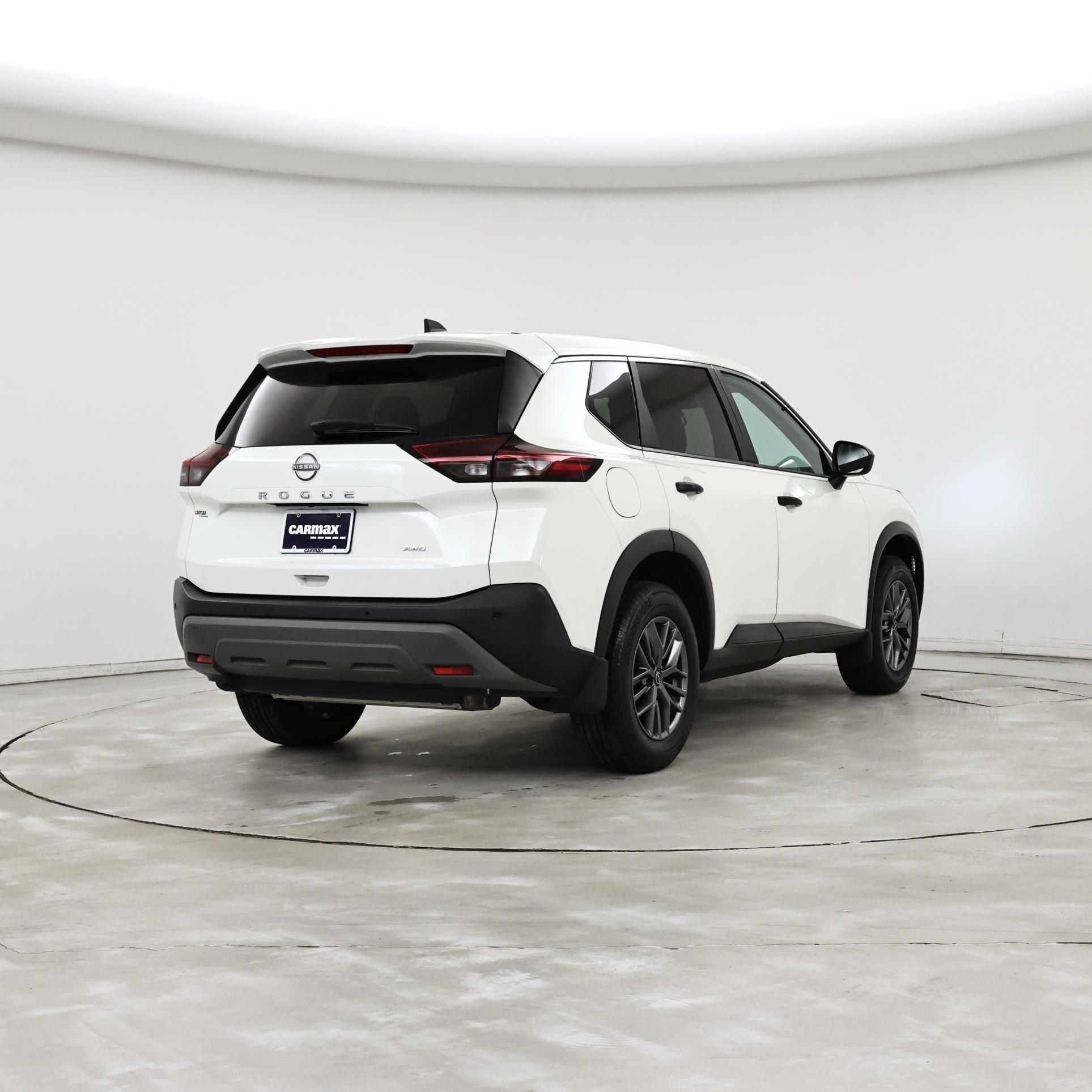 Thumbnail: 2023 Nissan Rogue - 8