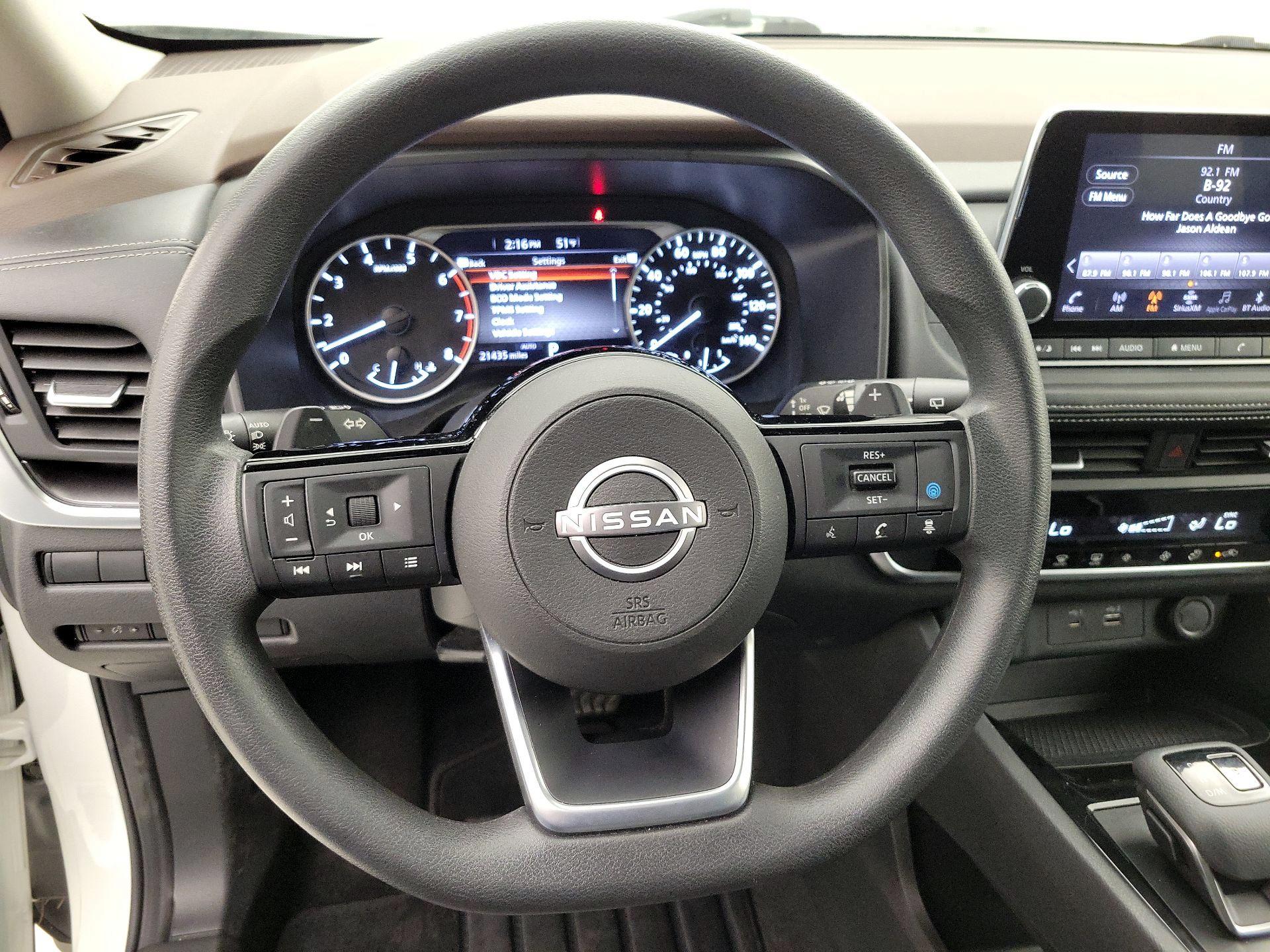 Thumbnail: 2023 Nissan Rogue - 10