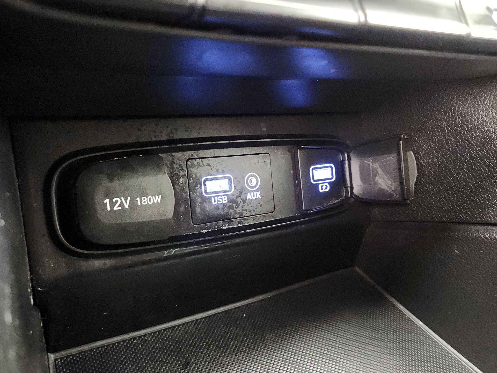 Thumbnail: 2020 Hyundai Santa Fe - 18