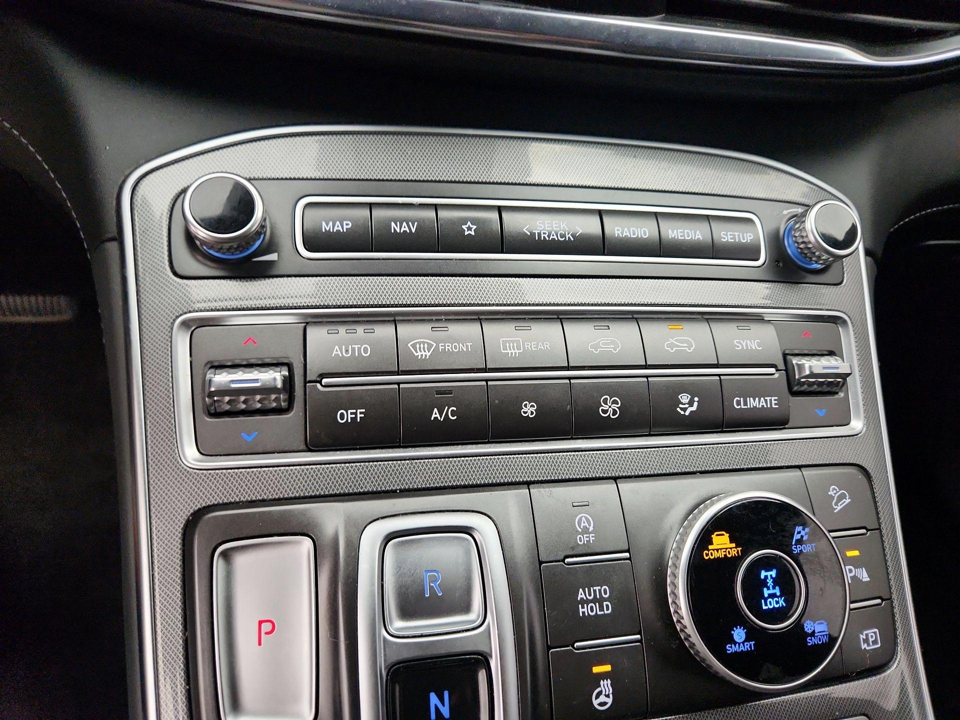 Thumbnail: 2023 Hyundai Santa Fe - 17