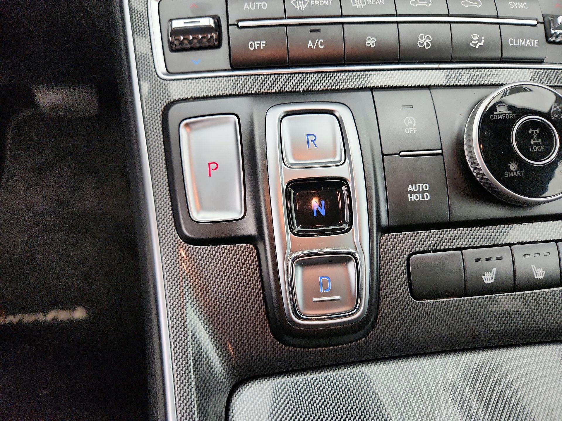 Thumbnail: 2023 Hyundai Santa Fe - 17