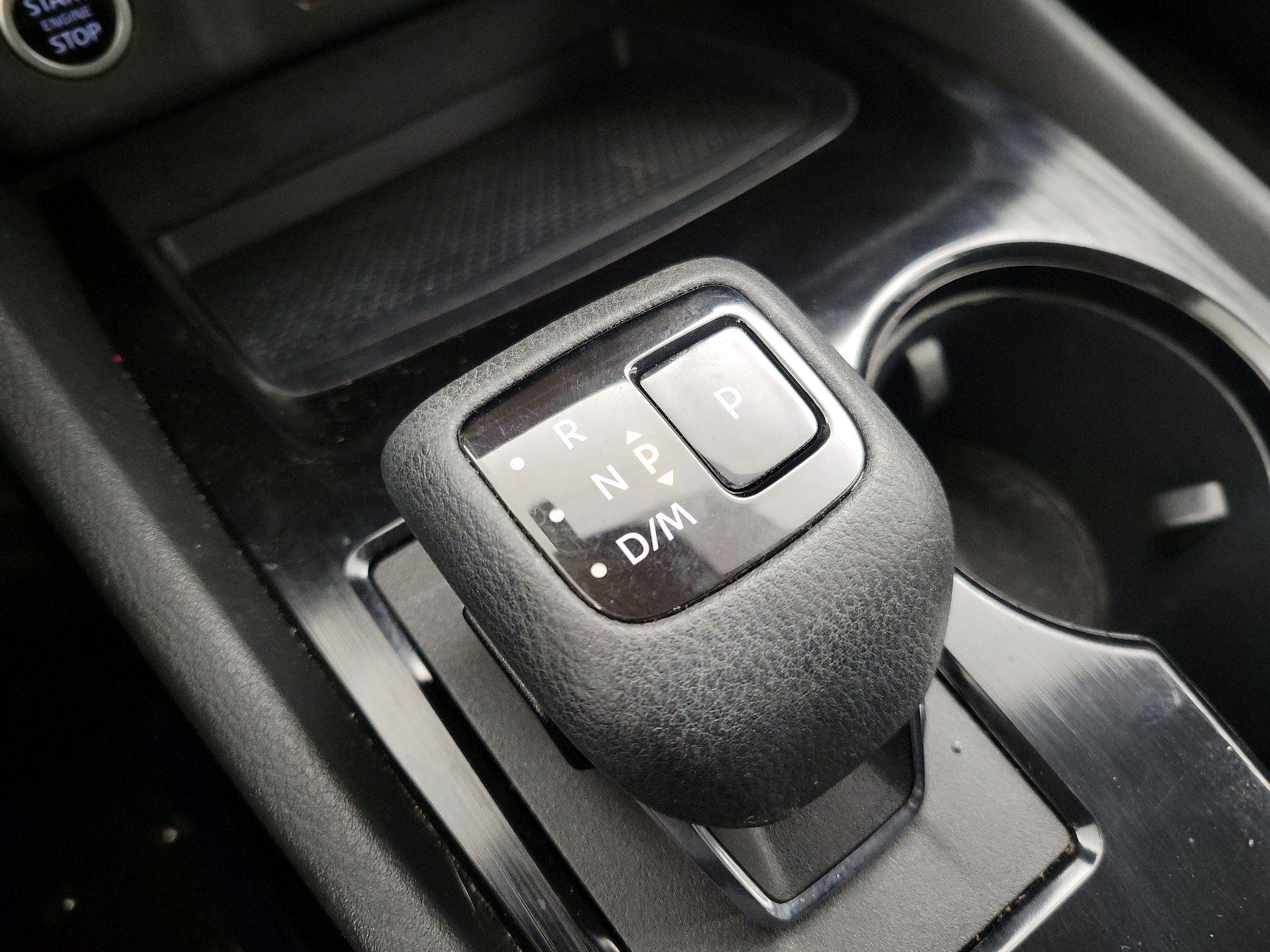 Thumbnail: 2023 Nissan Rogue - 17