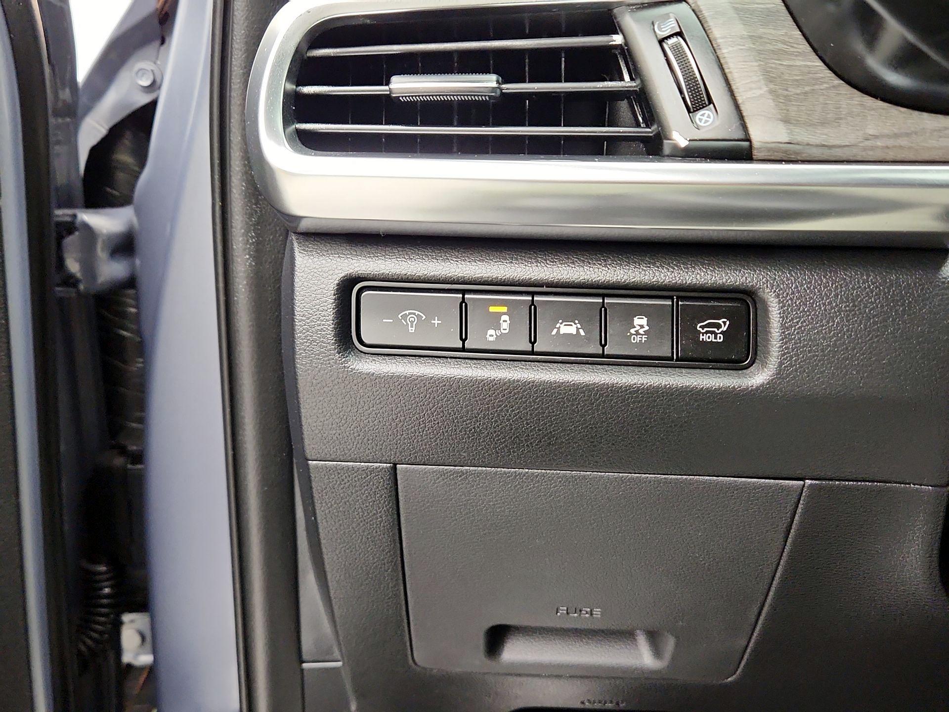 Thumbnail: 2021 Kia Telluride - 13