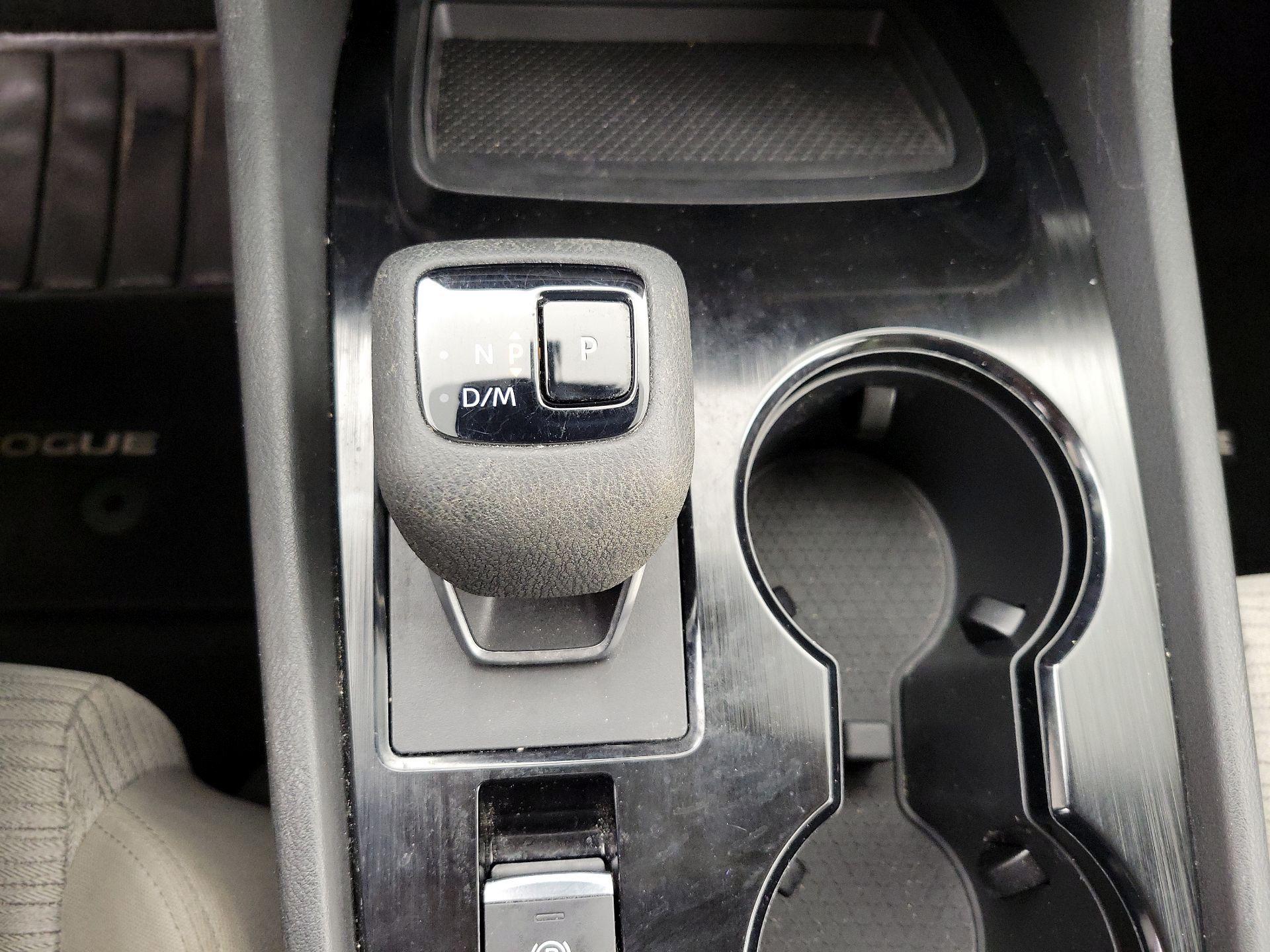 Thumbnail: 2023 Nissan Rogue - 17