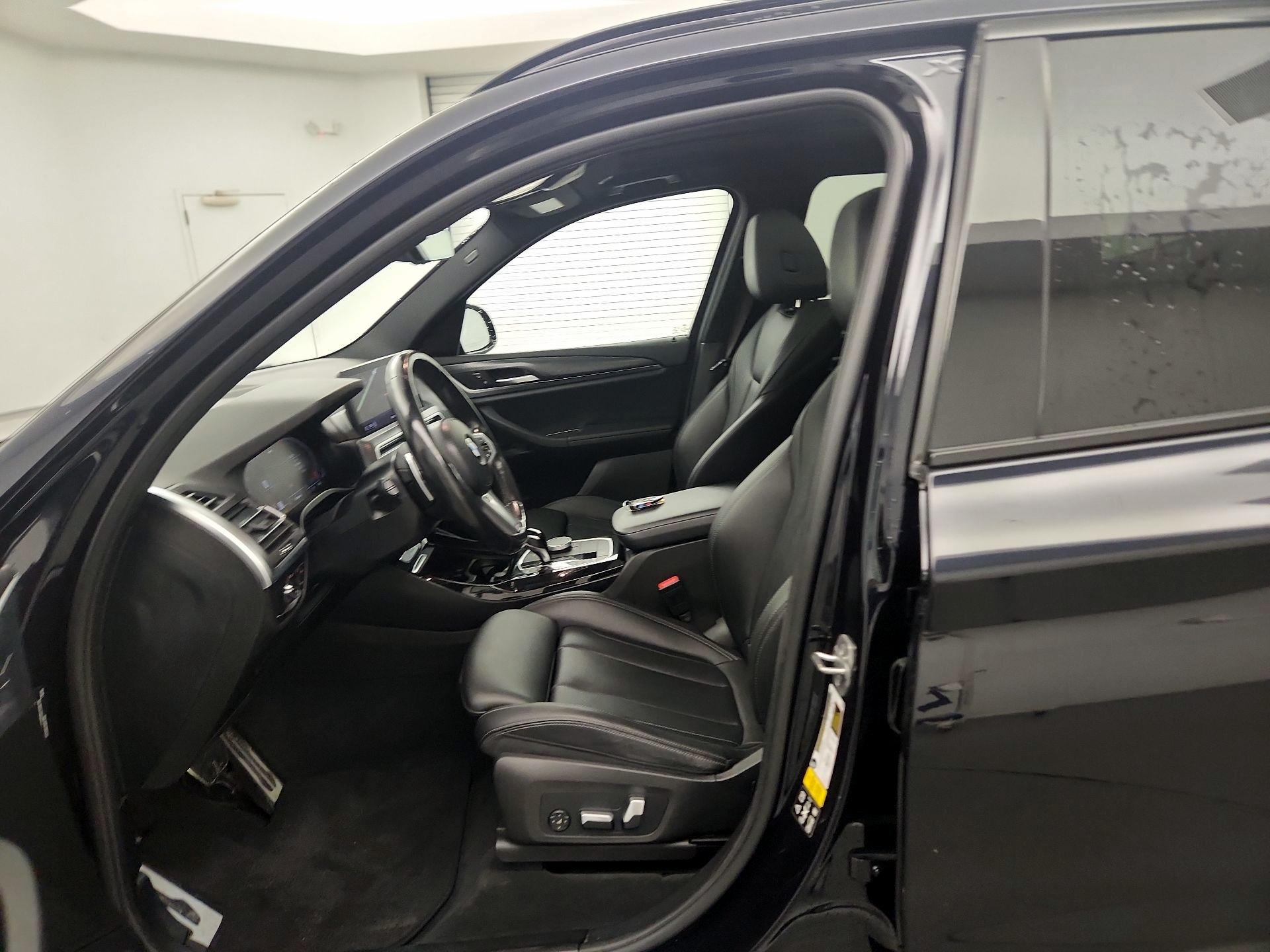 Thumbnail: 2022 BMW X3 - 9